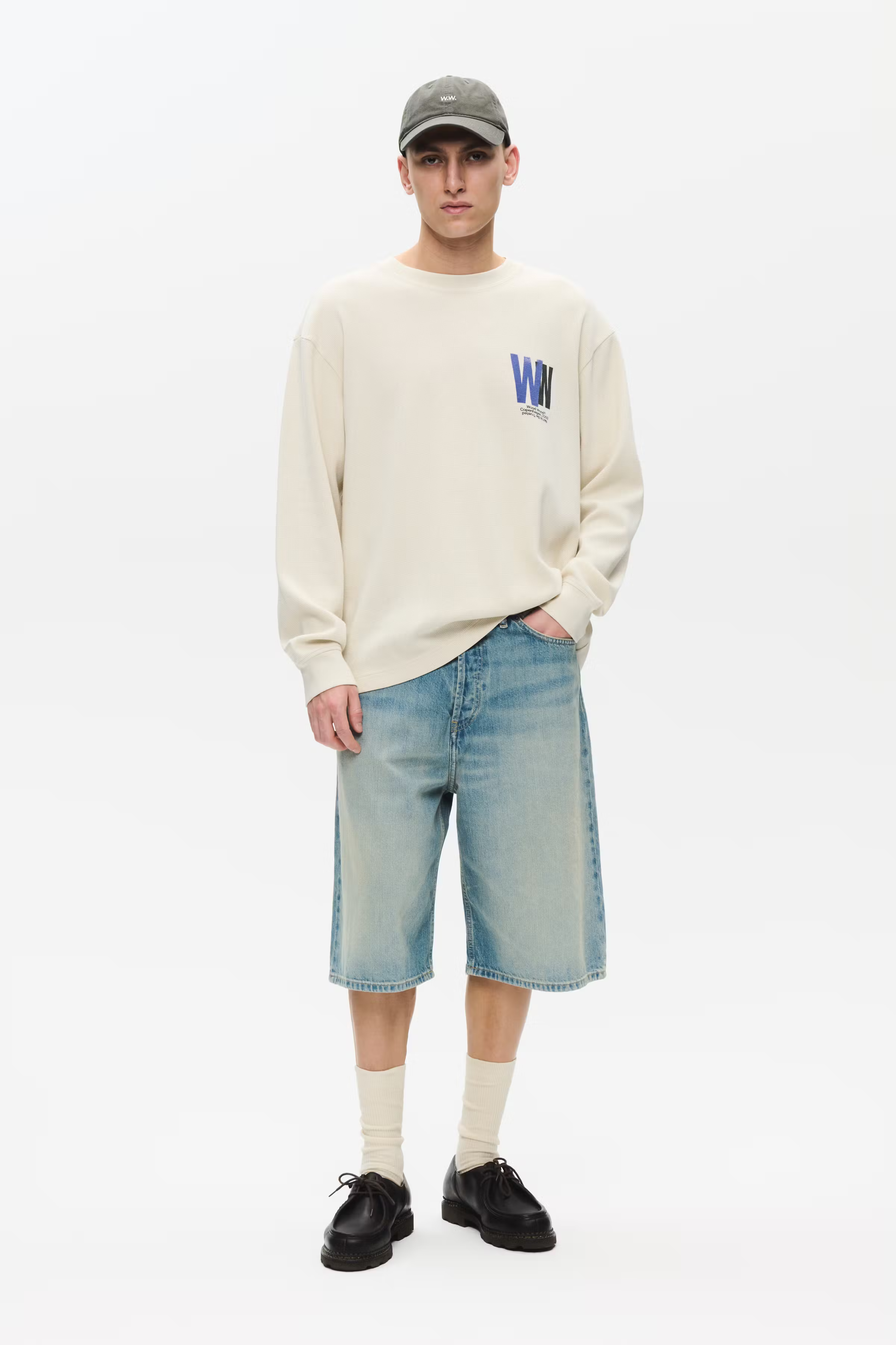 WWType 16 Jorts LOOKBOOK FRONT 30252024-304477