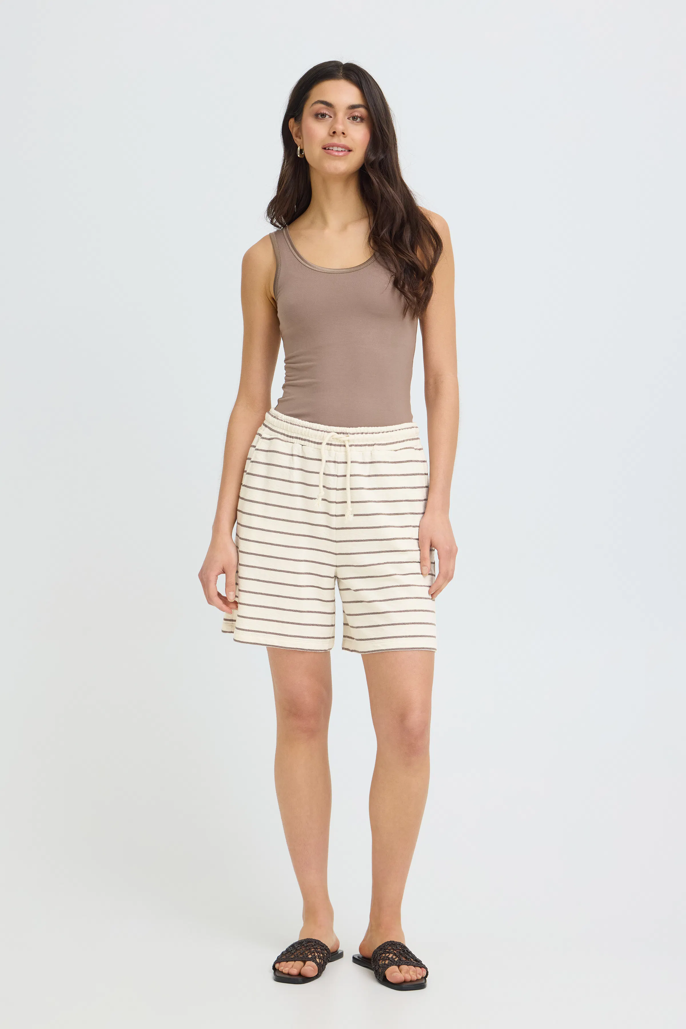 FRFAUNA Shorts LOOKBOOK FRONT 20617756-900008410