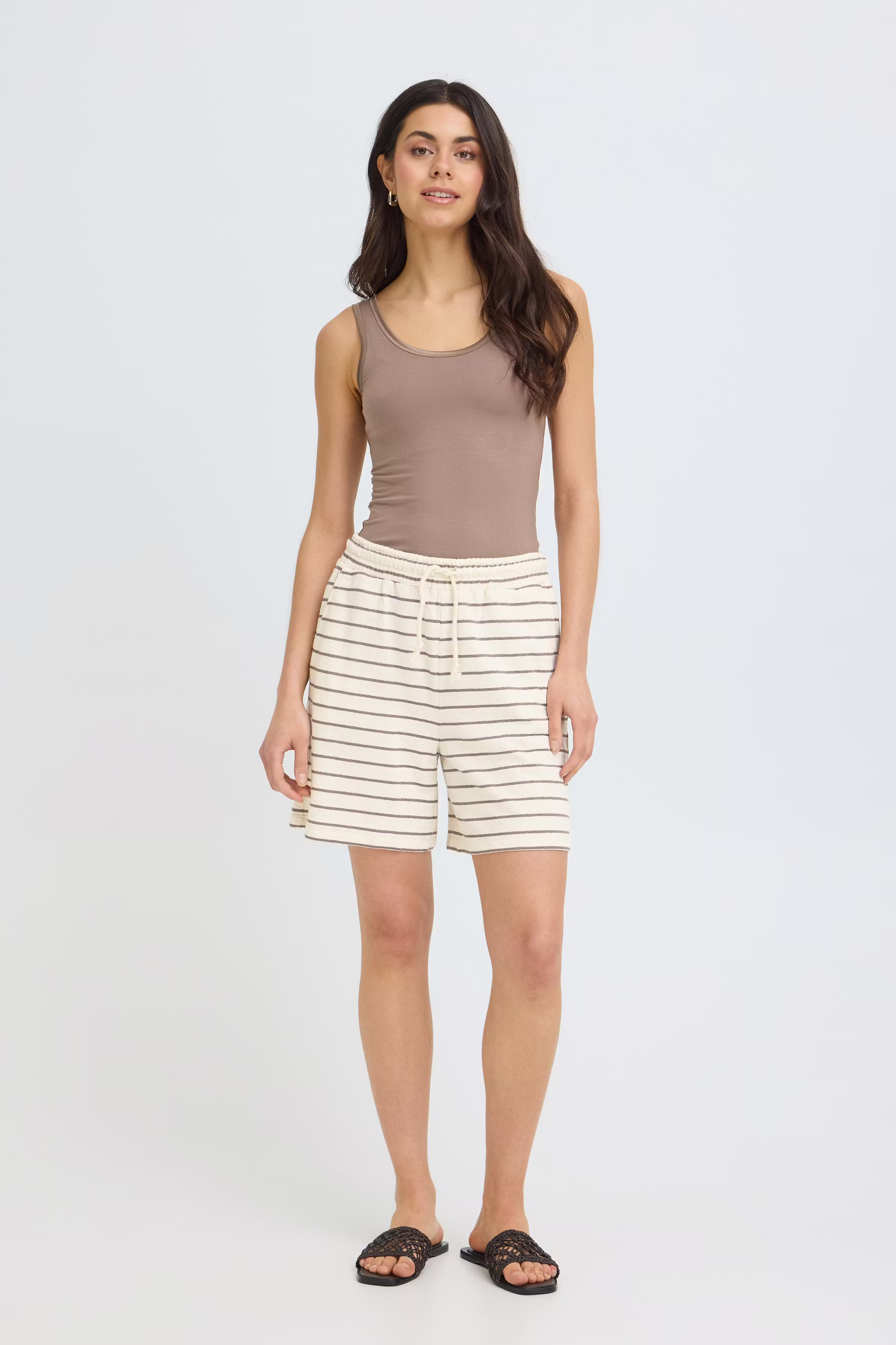 FRFAUNA Shorts LOOKBOOK FRONT 20617756-900008410