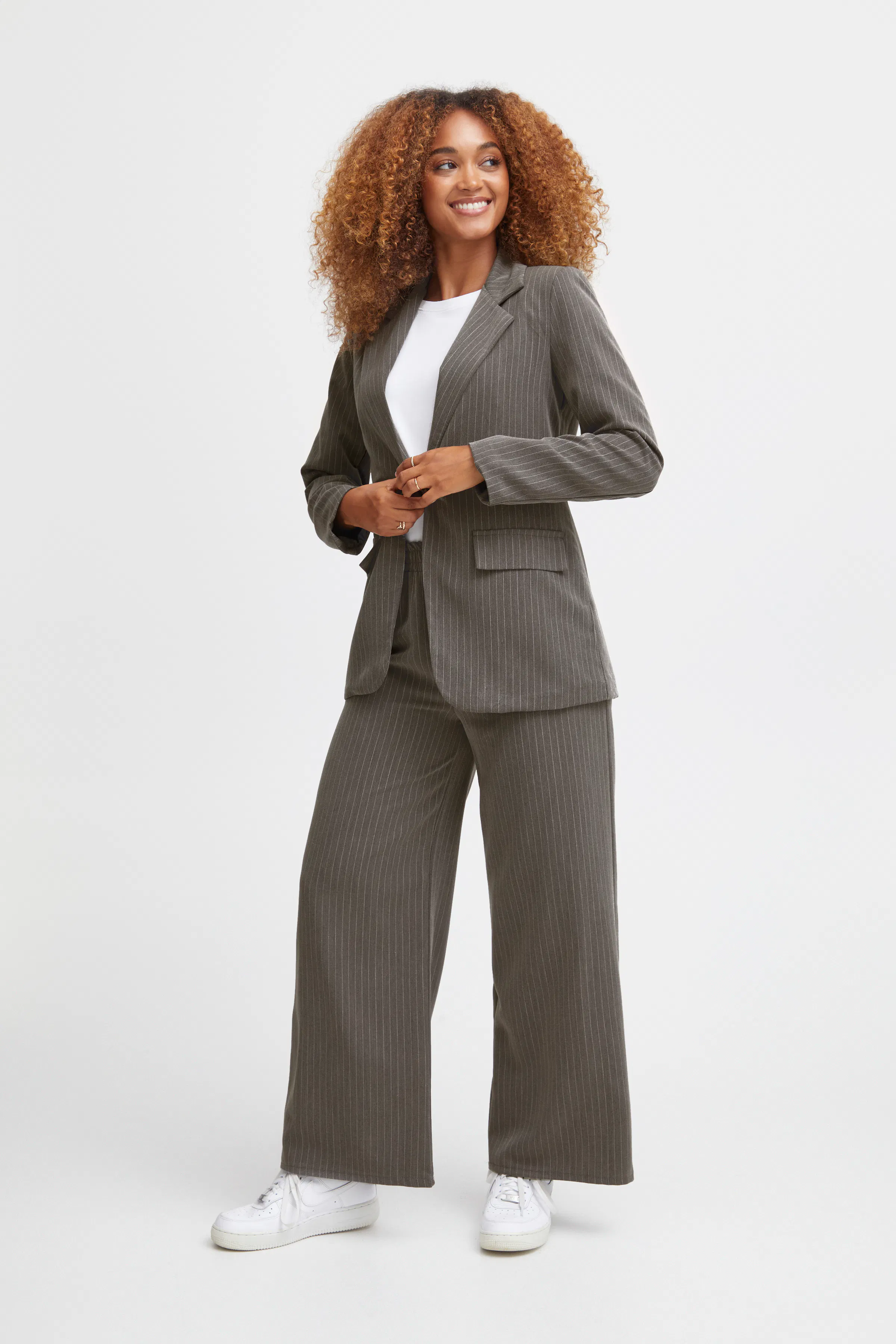 SBDIEGO Blazer LOOKBOOK FRONT 22100380-203619