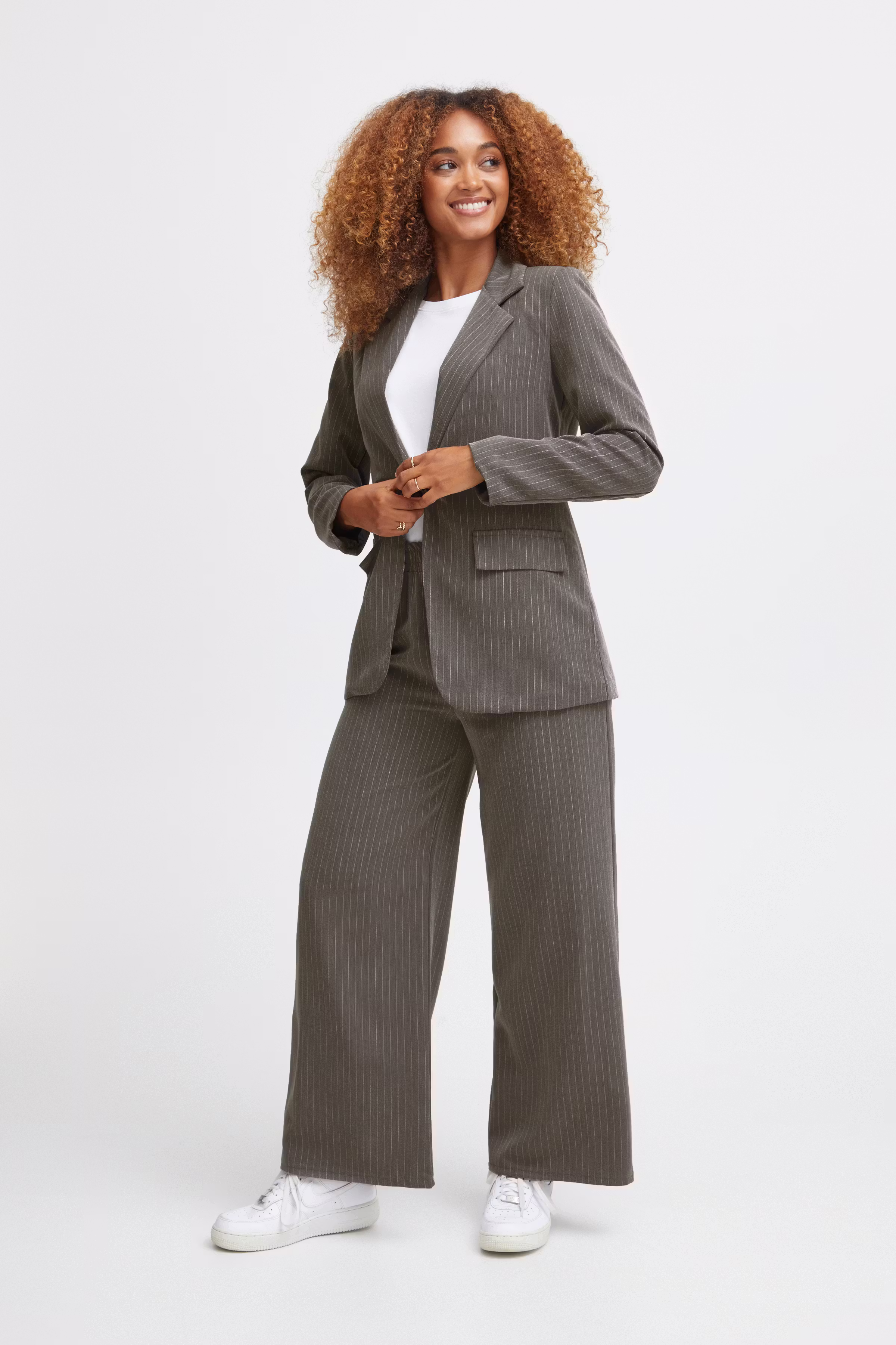 SBDIEGO Blazer LOOKBOOK FRONT 22100380-203619