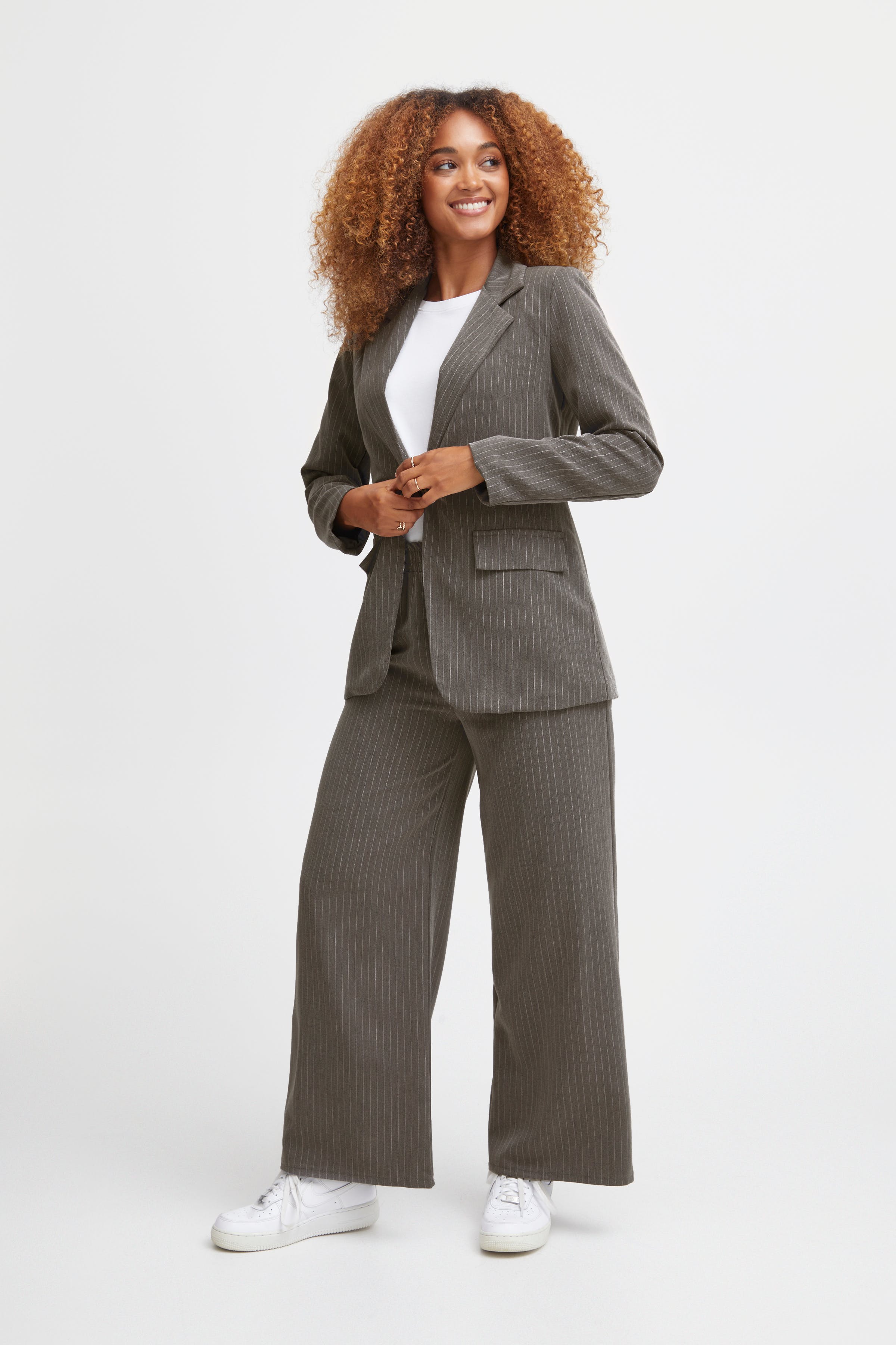 SBDIEGO Blazer LOOKBOOK FRONT 22100380-203619