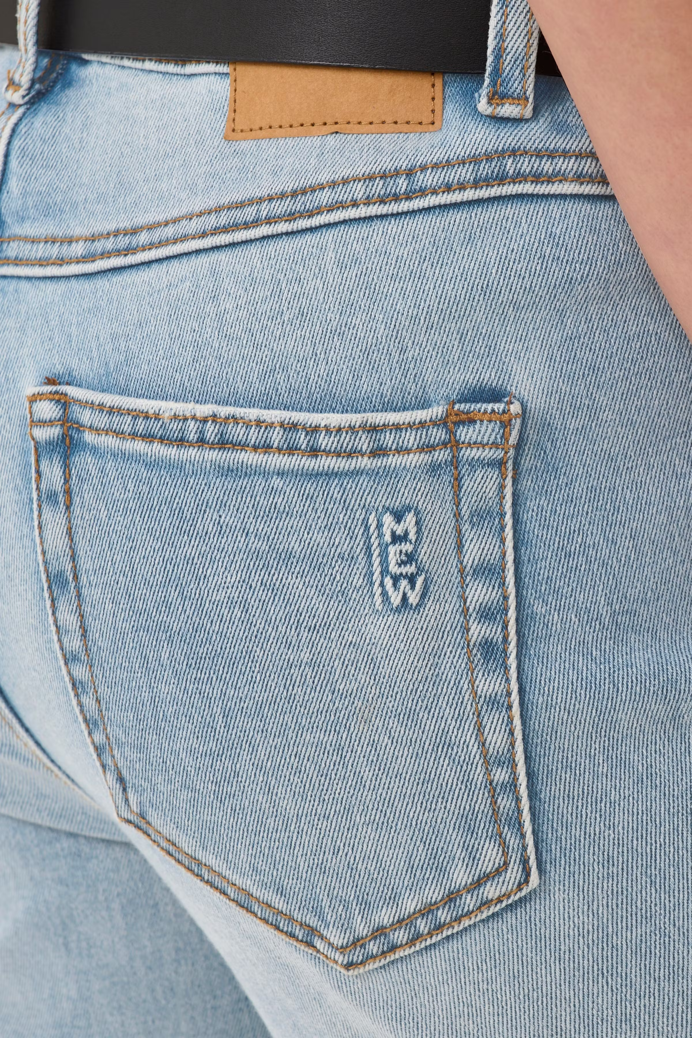 MWKazia Bootcut jeans LOOKBOOK DETAIL 10705465-100046