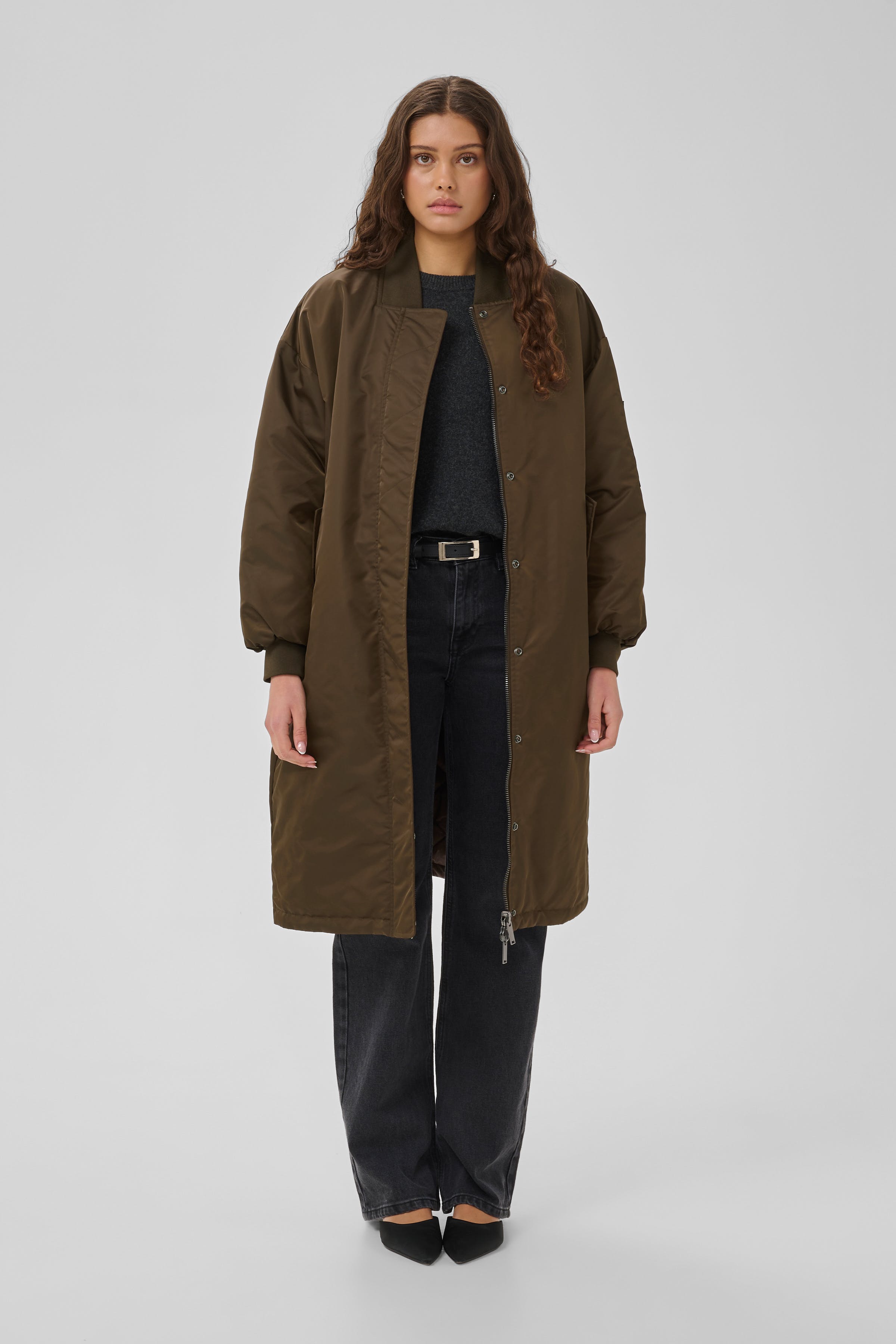 HelgaMW Ytterplagg LOOKBOOK FRONT 10705191-190712