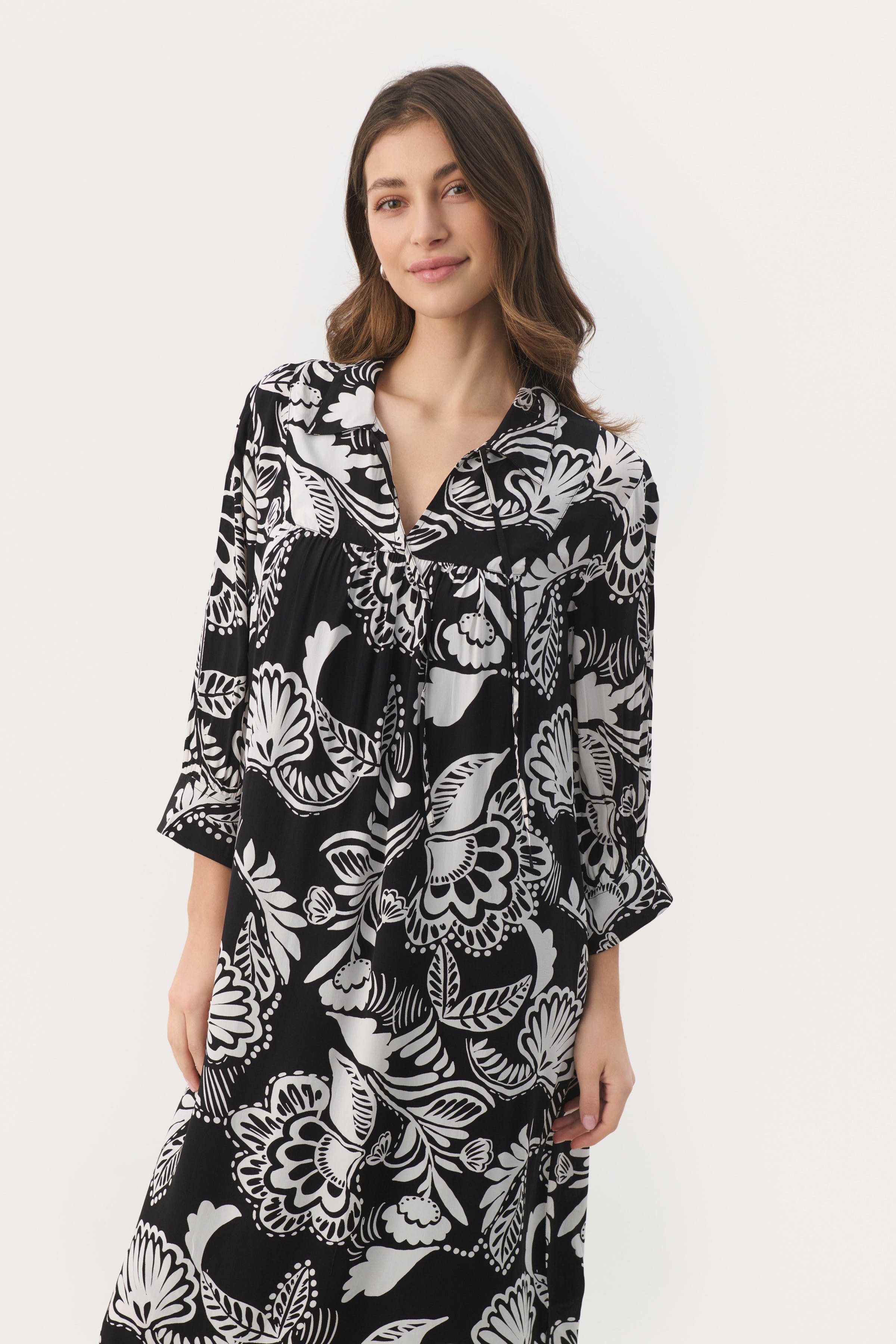 GracelynnPW Kjole LOOKBOOK FRONT 30308607-302939