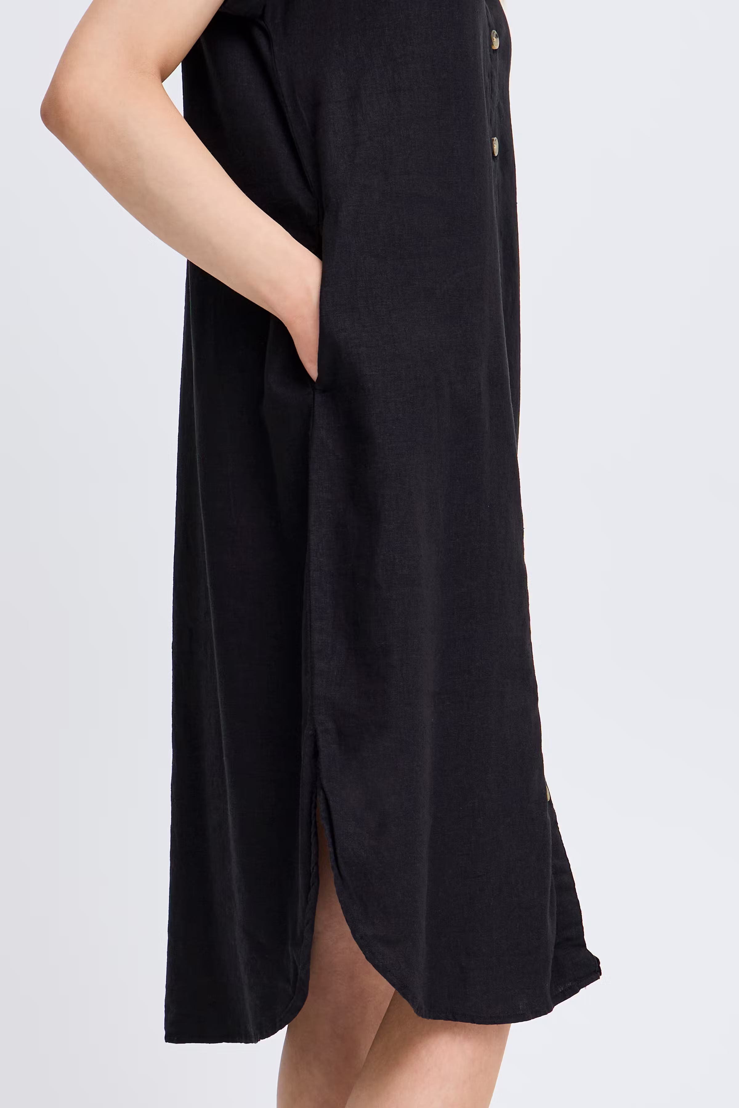 BYFALAKKA Kleid LOOKBOOK DETAIL 20814553-200451