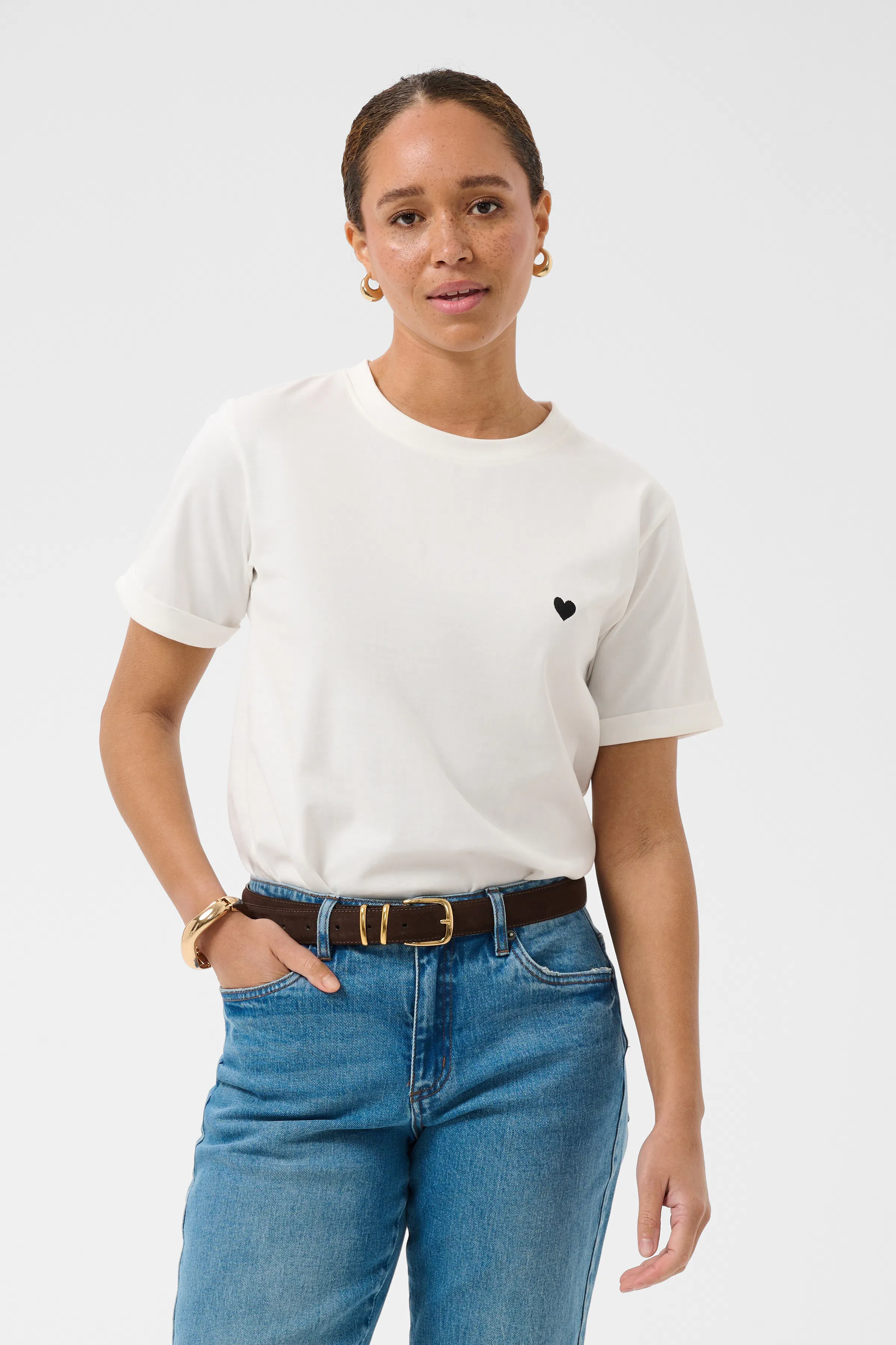 KAheart T-shirt LOOKBOOK FRONT 10510386-109559