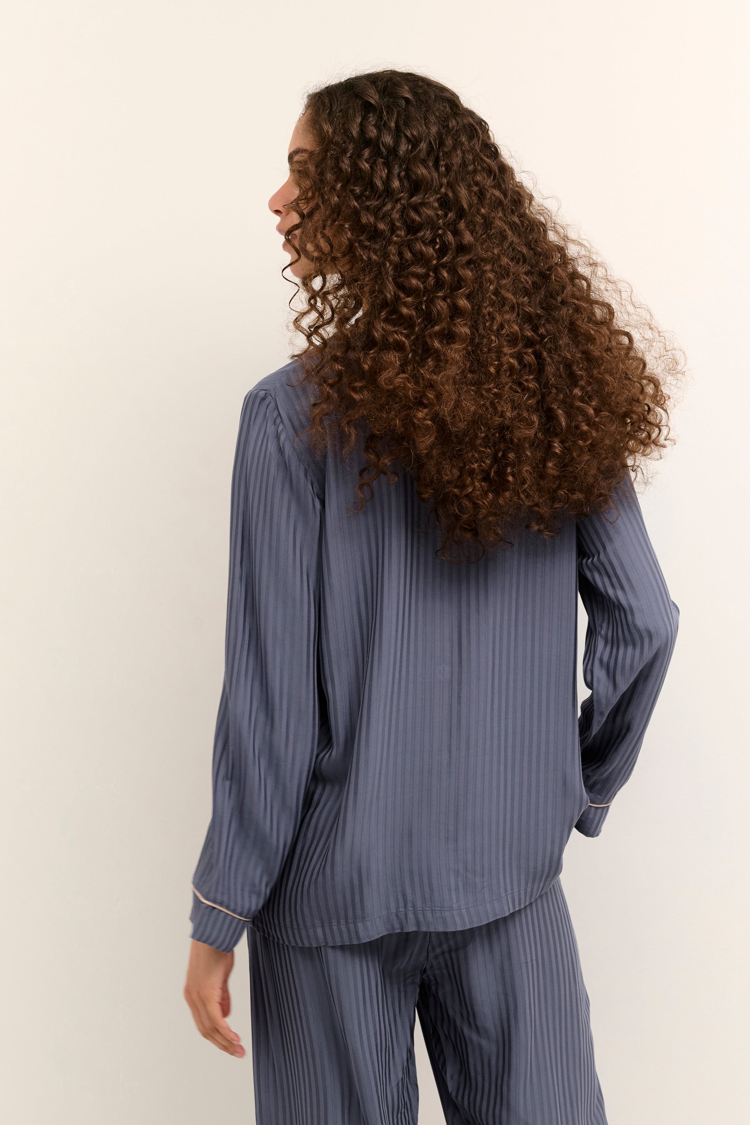 GalaxyKH Nachtmode LOOKBOOK BACK 10104147-183912