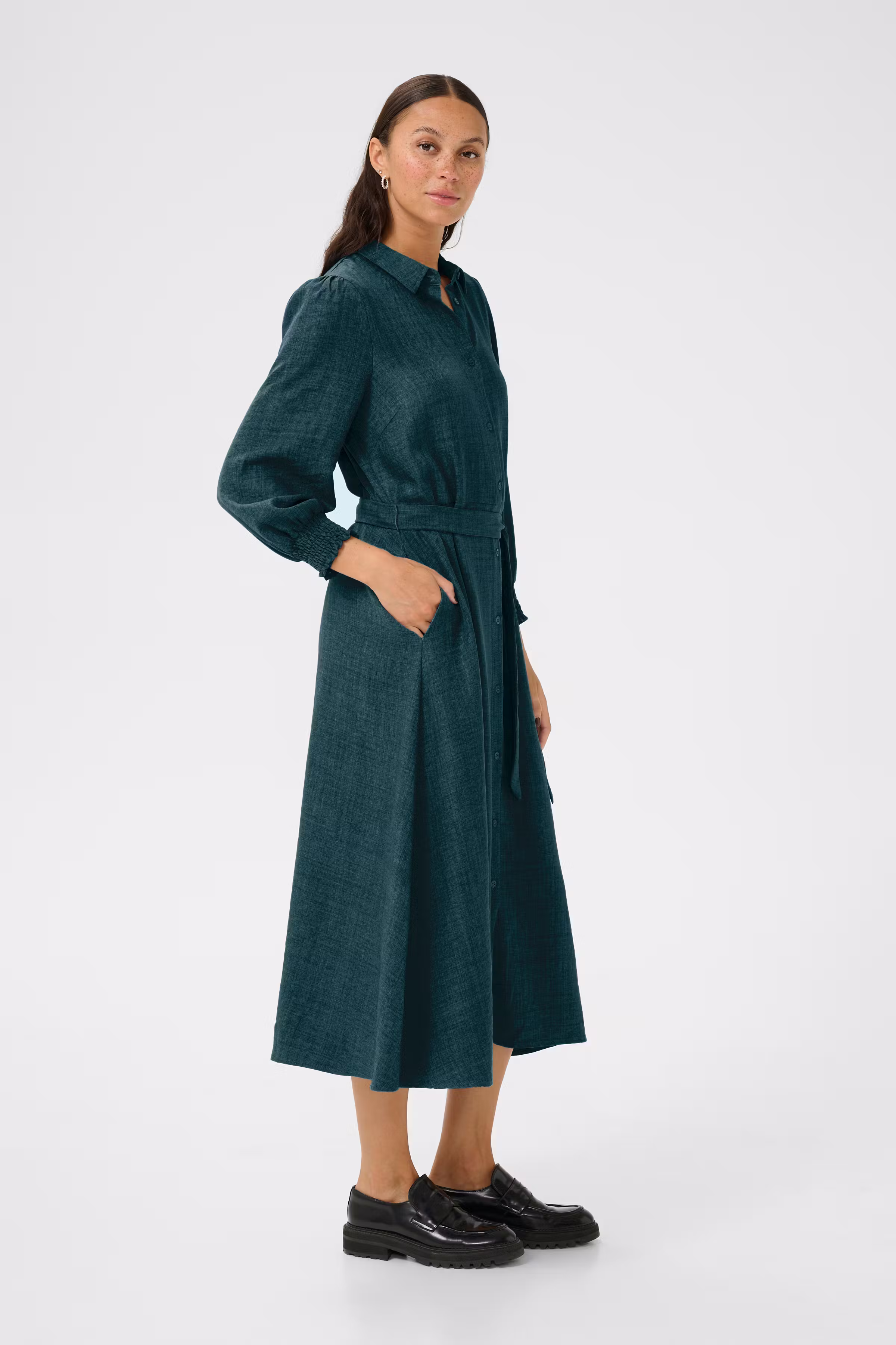 KAellen Kleid LOOKBOOK FRONT 10510295-107974