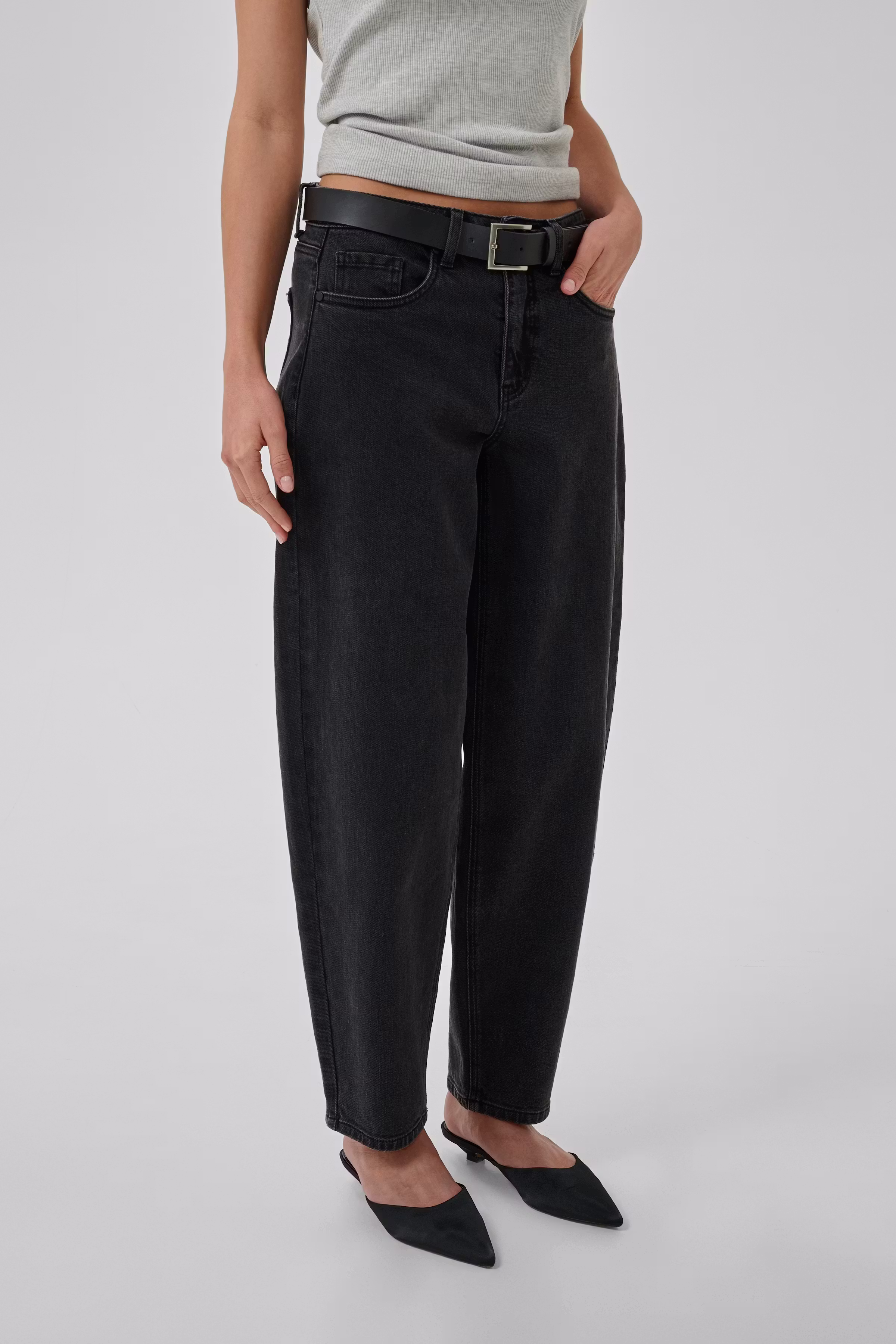 BalooMW High Barrel LOOKBOOK FRONT 10705241-100086