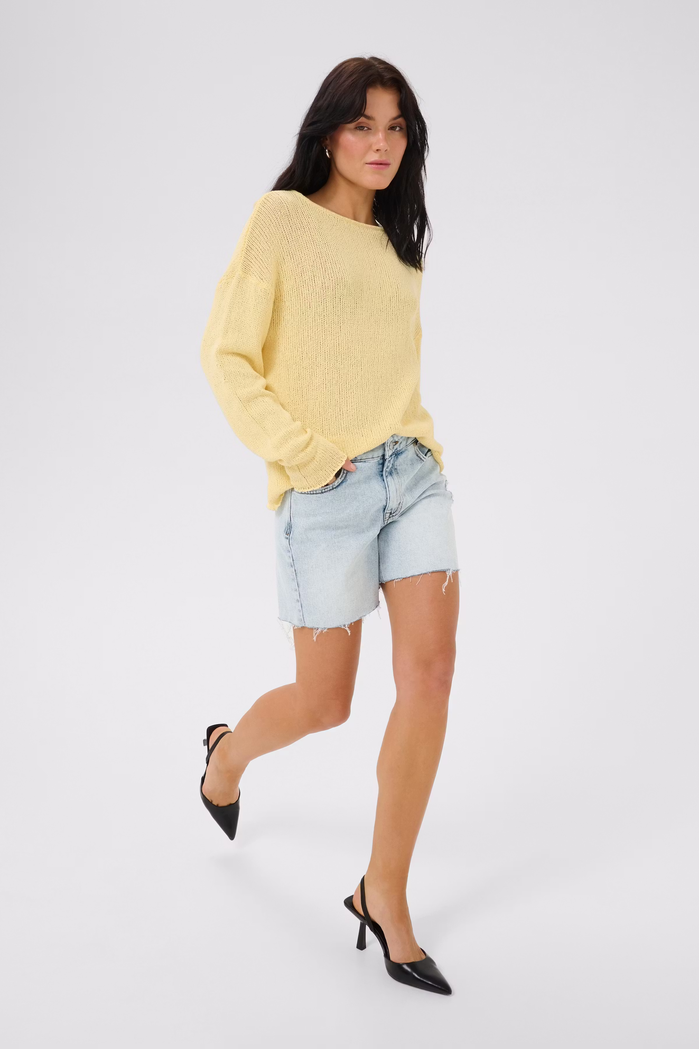 LucyMW Shorts LOOKBOOK BACK 10705152-100046