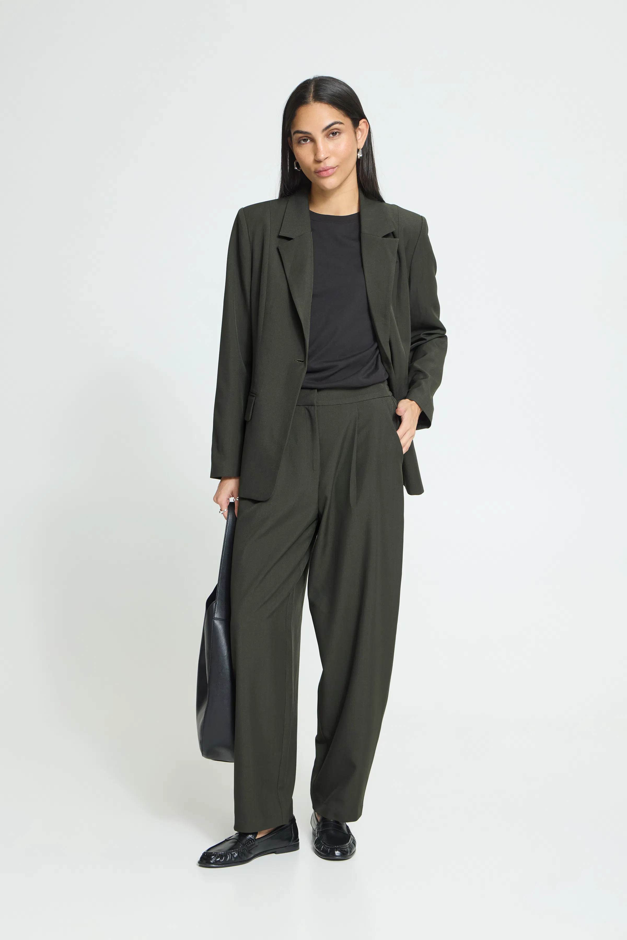 IHFAVA Trousers LOOKBOOK FRONT 20125681-1905091