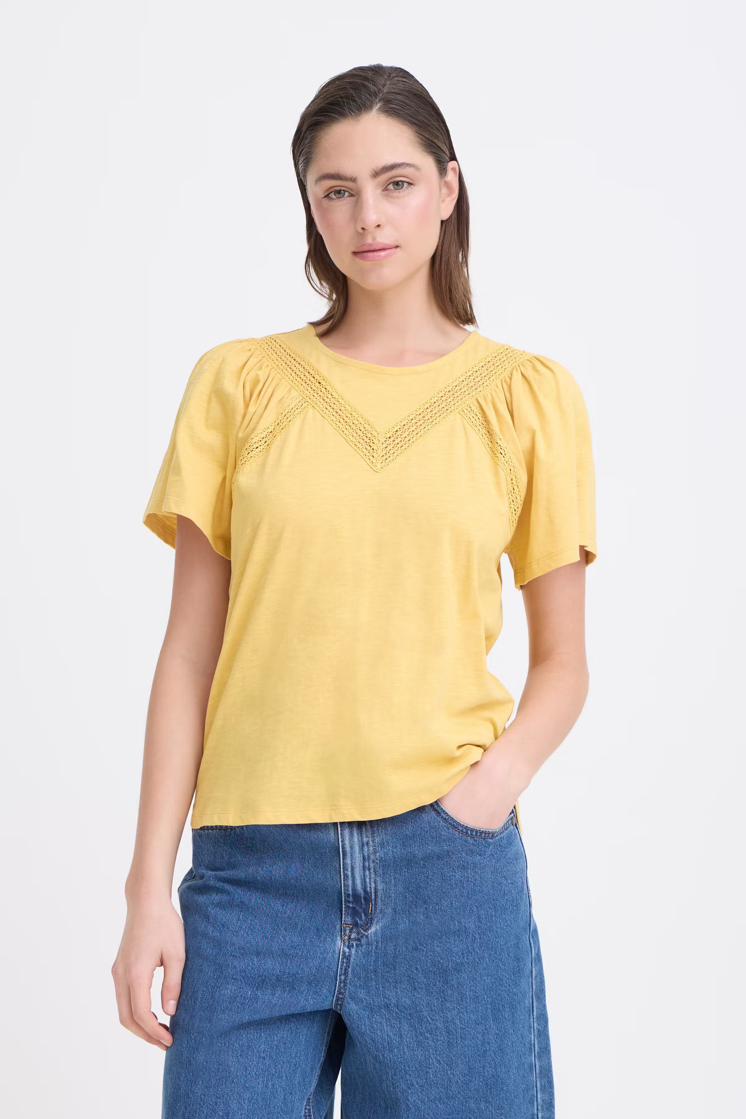 PZBIANCA T-shirt LOOKBOOK FRONT 50210412-141036