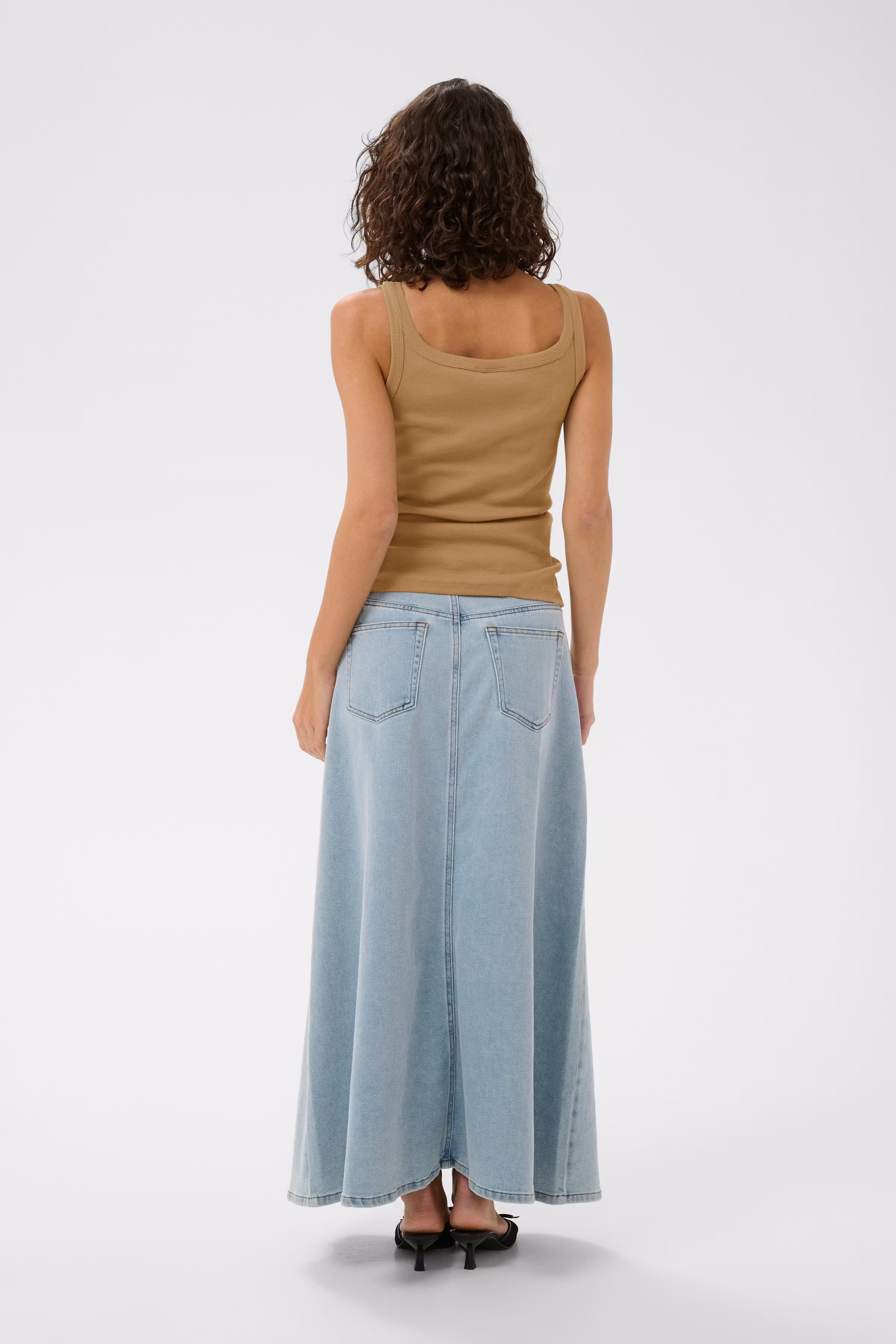 KAcarna Top LOOKBOOK BACK 10507348-171115