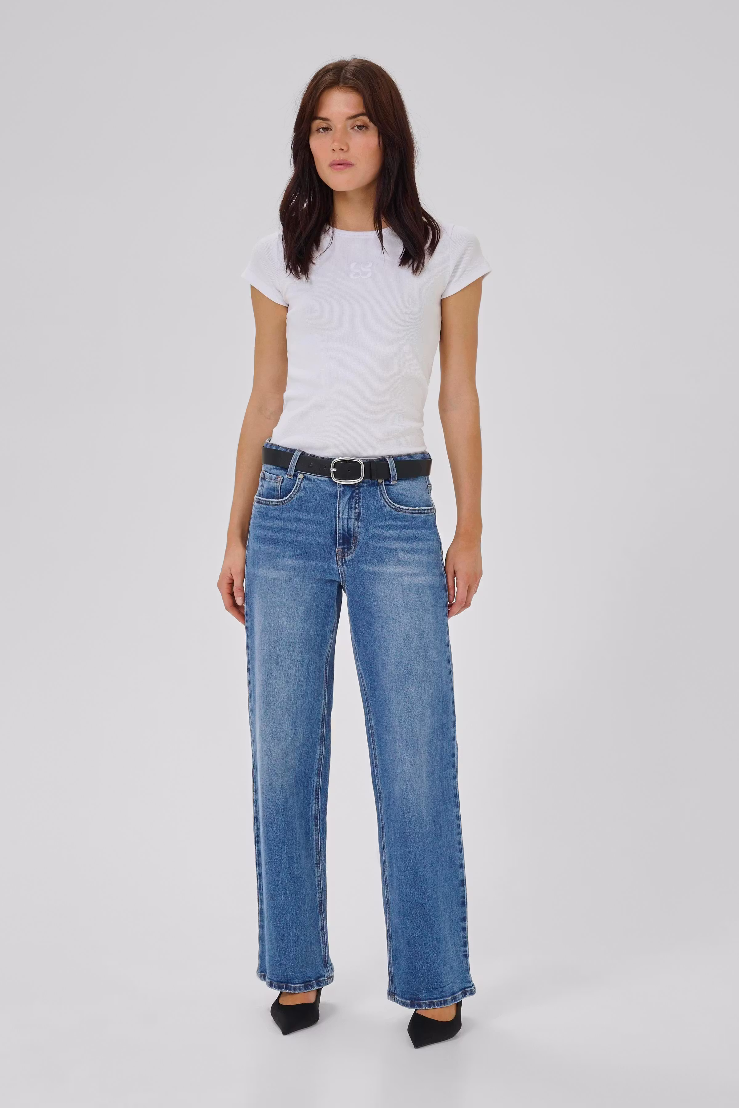 MWLouis High Wide jeans LOOKBOOK FRONT 10705242-100053