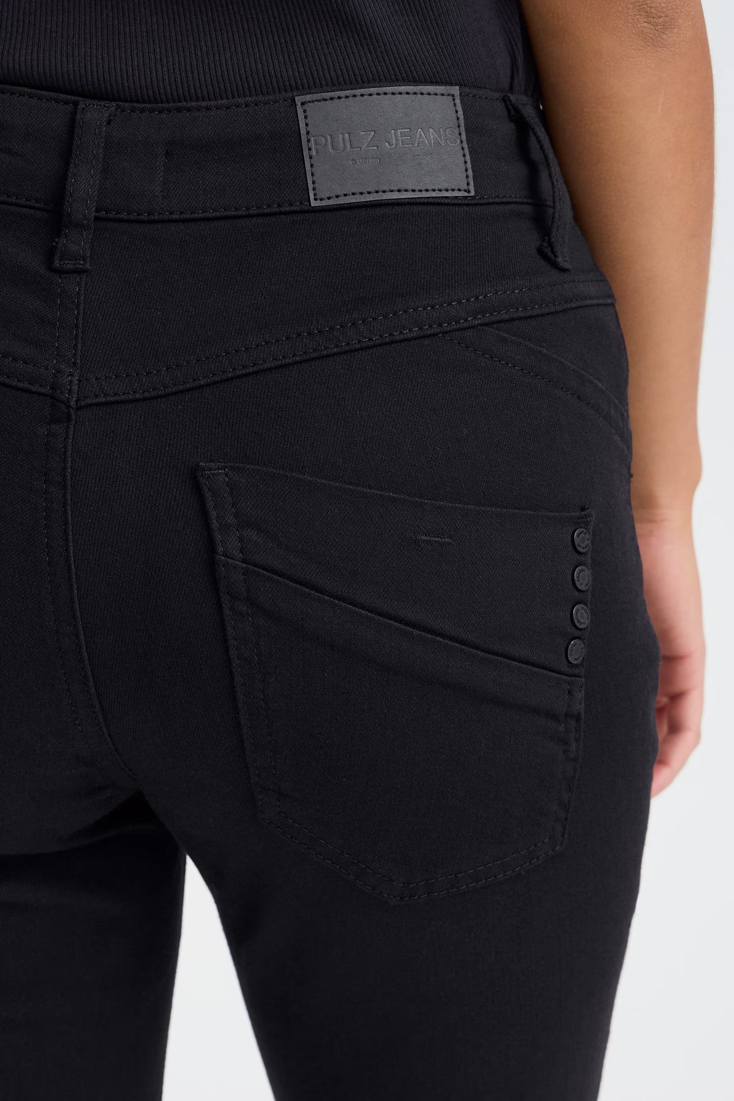 PZCARMEN HW Jeans Skinny Leg LOOKBOOK DETAIL 50205664-200004