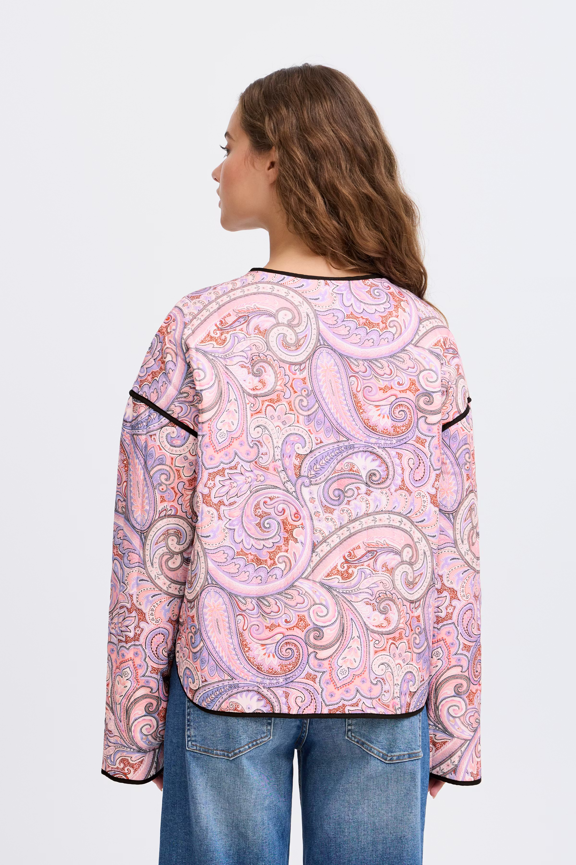 IXMALINI Outerwear LOOKBOOK BACK 20123575-204945