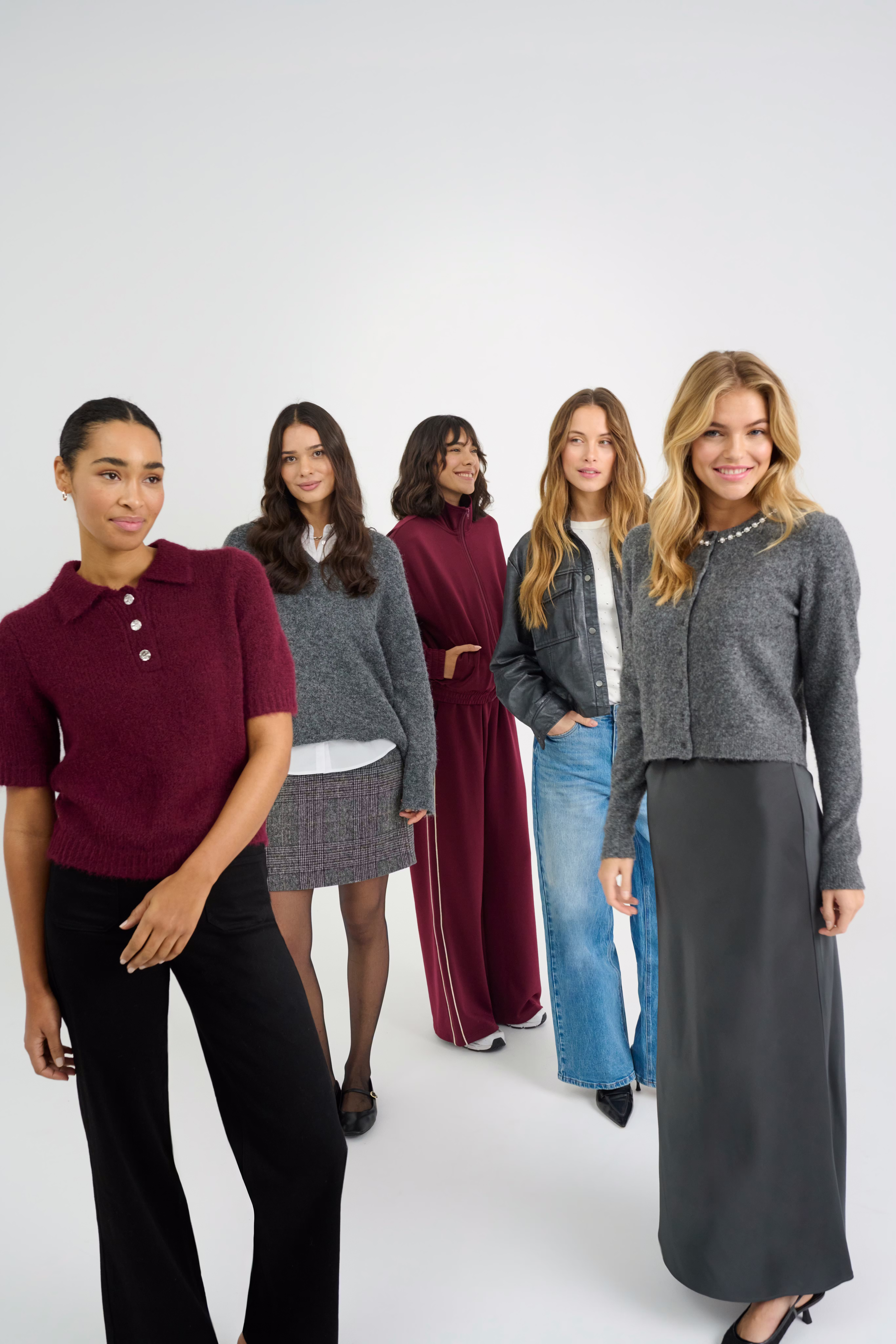 KAtrudy Pullover LOCATION NONE 10510635-100125