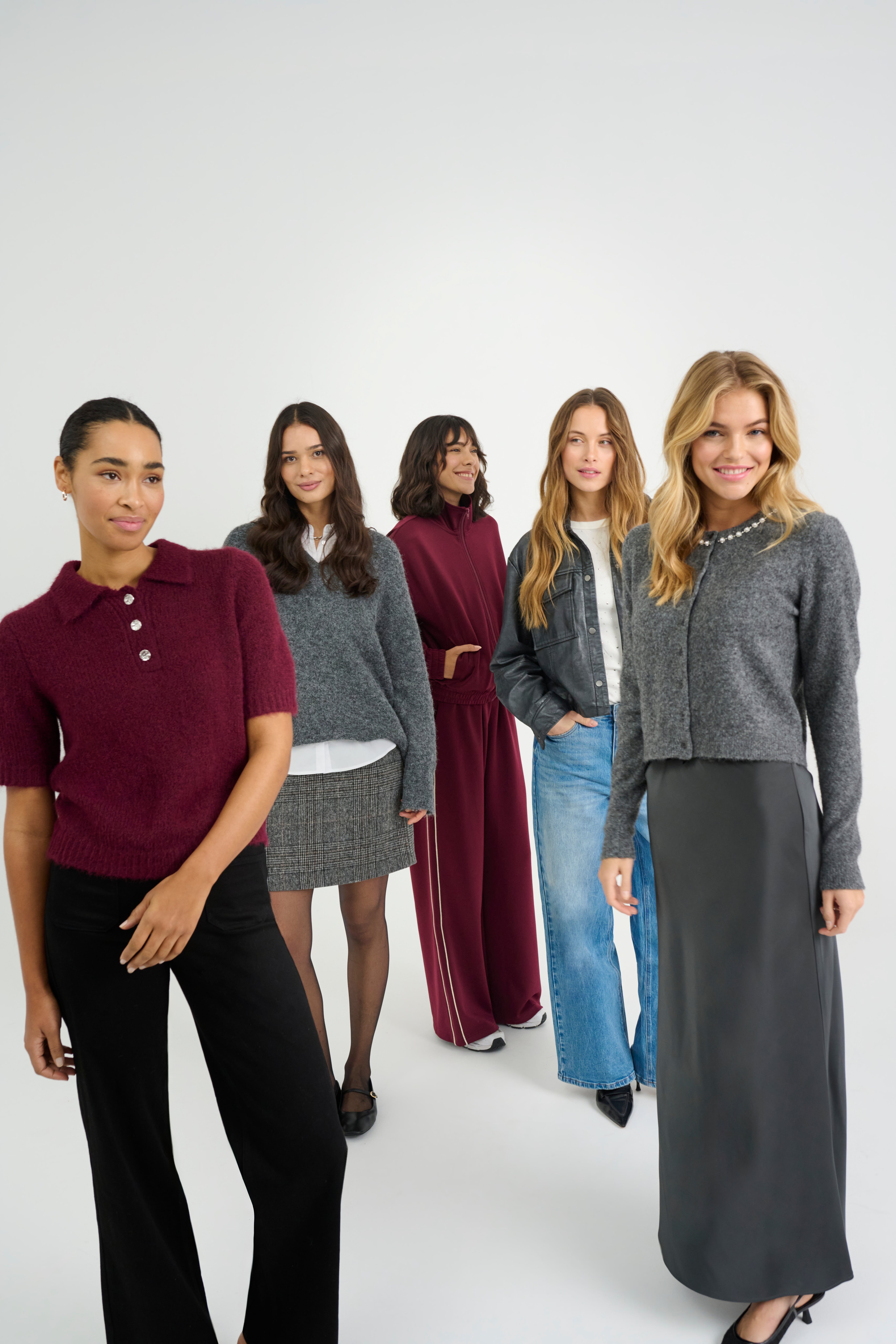 KAtrudy Pullover LOCATION NONE 10510635-100125