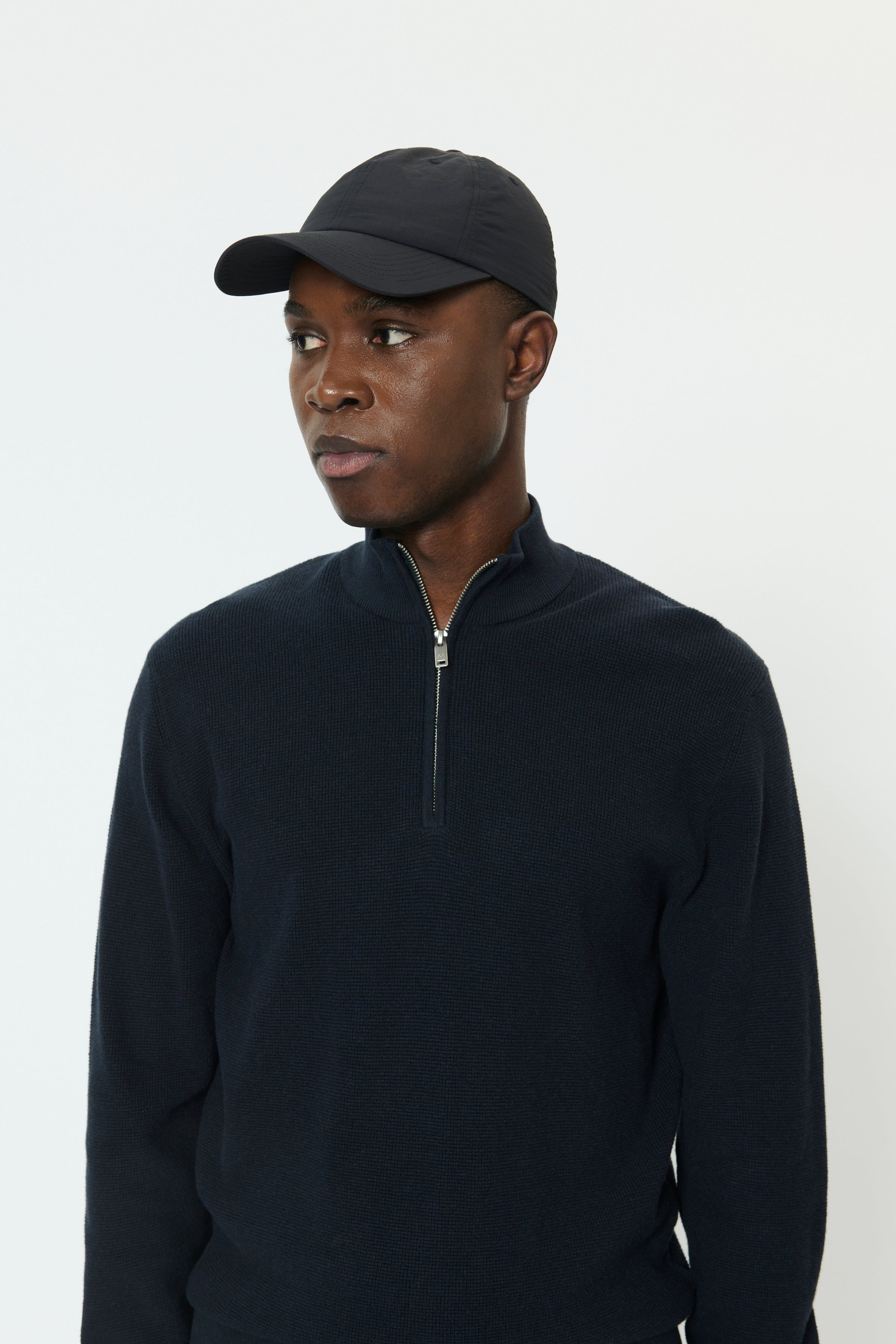 MAcap Caps LOOKBOOK DETAIL 30208997-300275