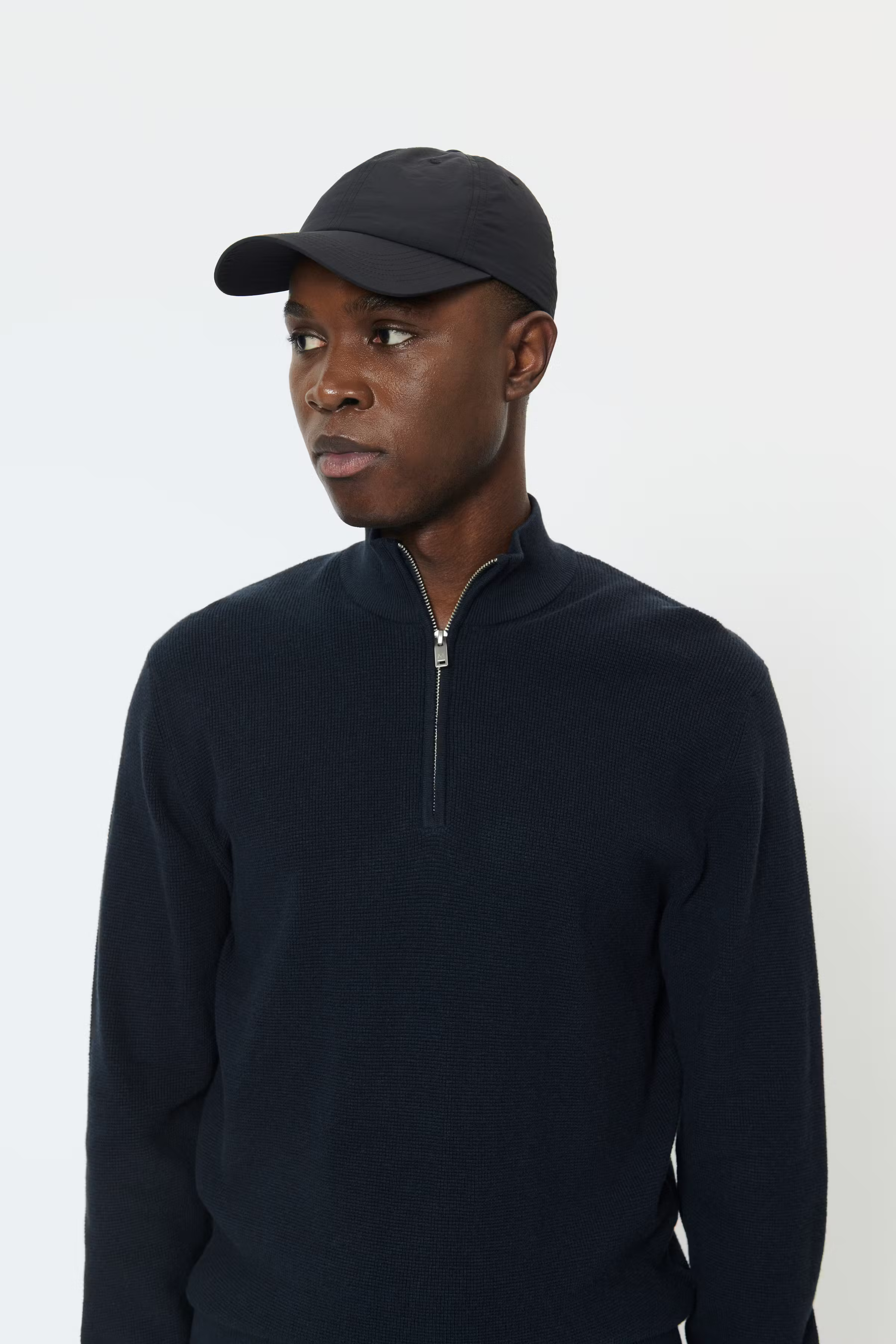 MAcap Cap LOOKBOOK DETAIL 30208997-300275