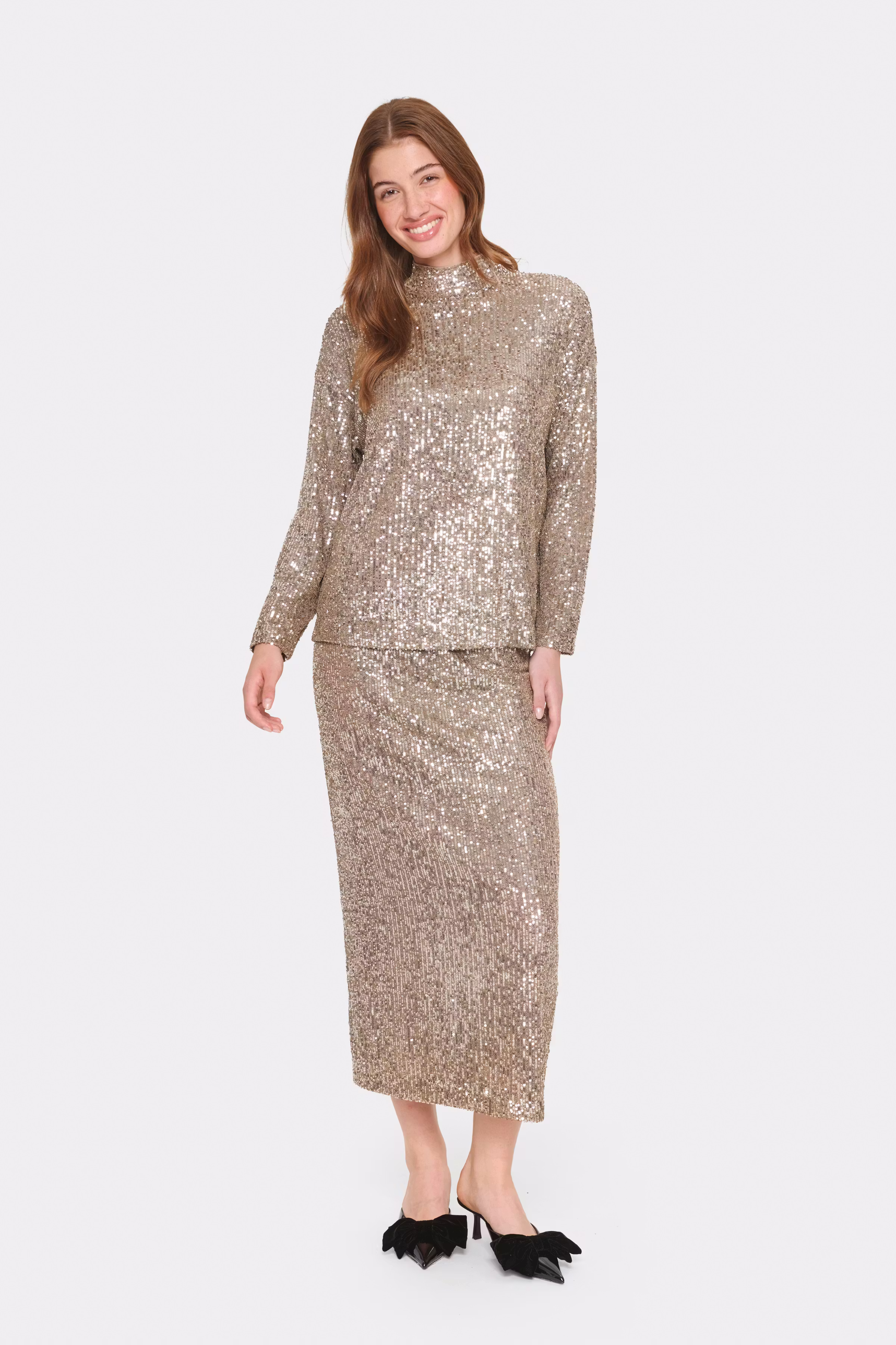 ReyanaSZ Sequin Blouse LOOKBOOK FRONT 30512222-171311