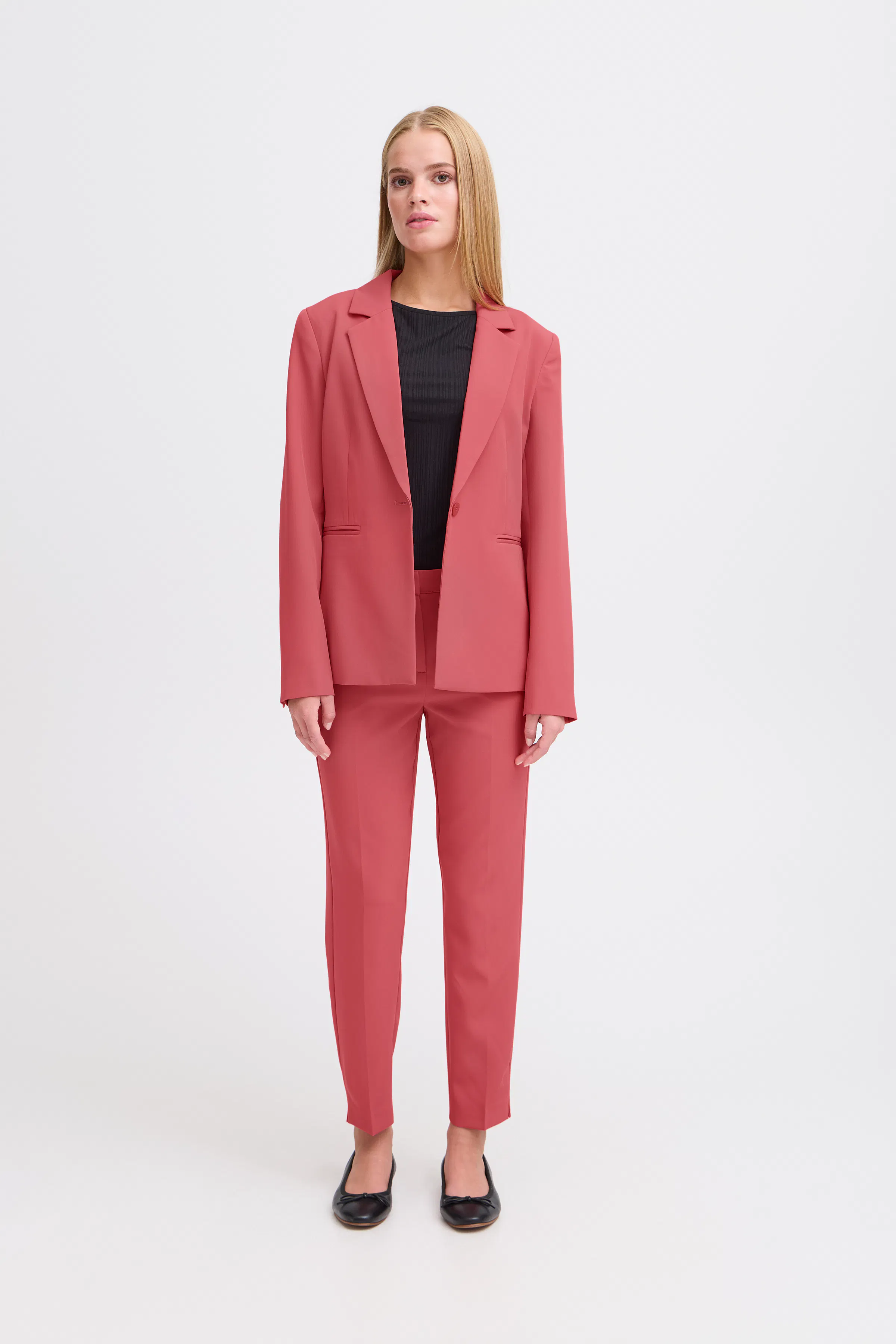 IHLEXI Blazer LOOKBOOK FRONT 20112607-171633