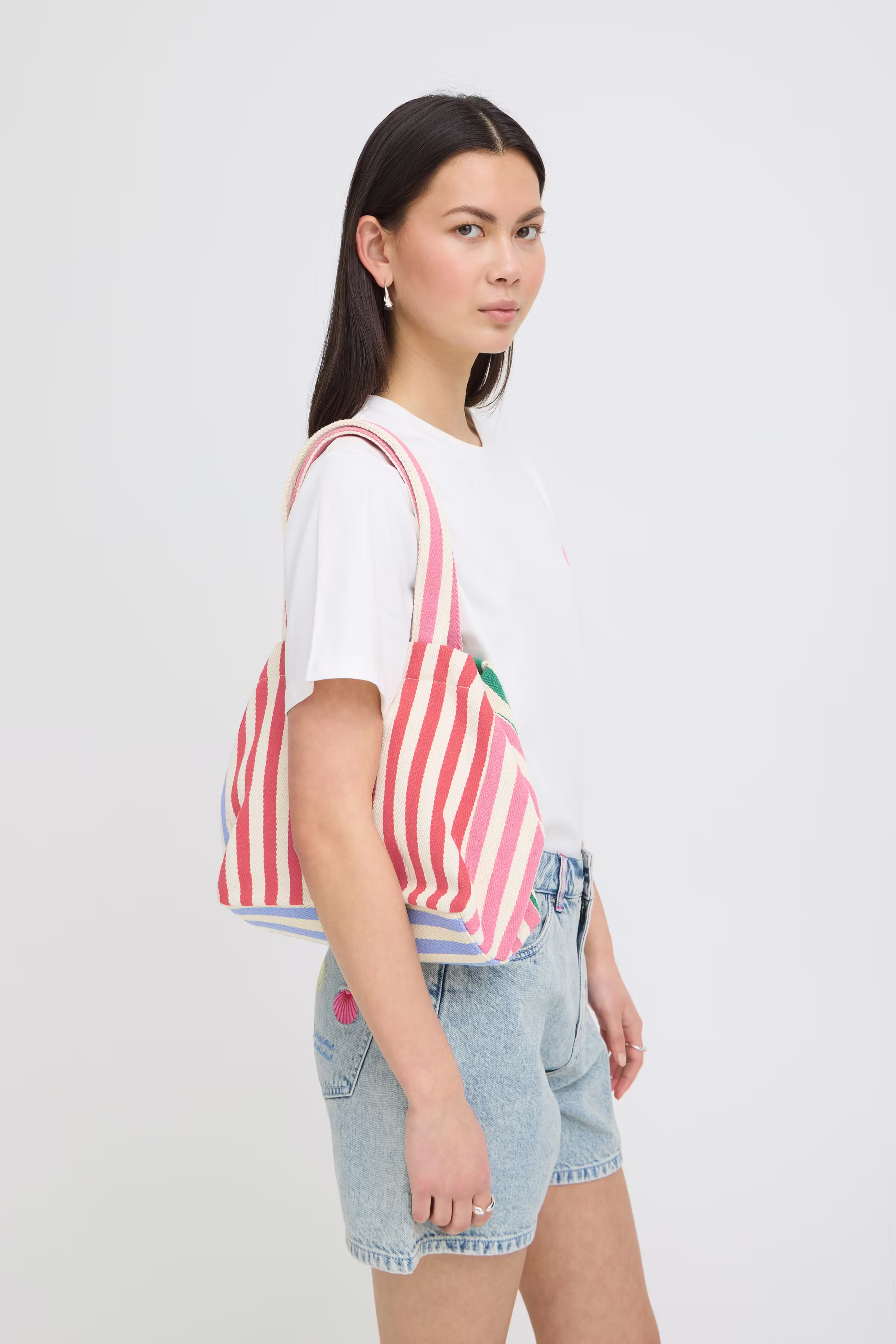 IASIO Väska LOOKBOOK DETAIL 20126156-130905