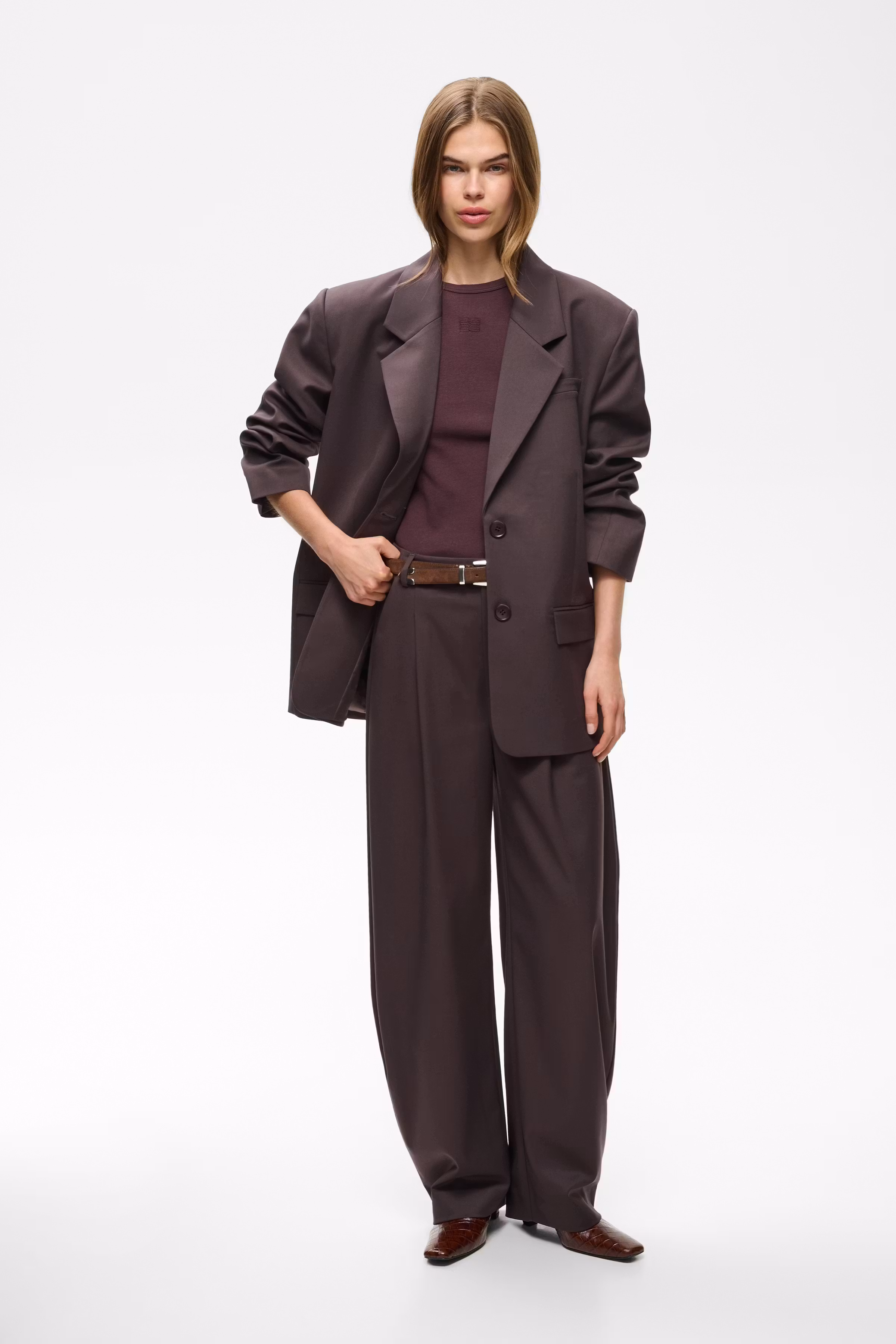 GZpaula Blazer LOOKBOOK FRONT 10910614-109839