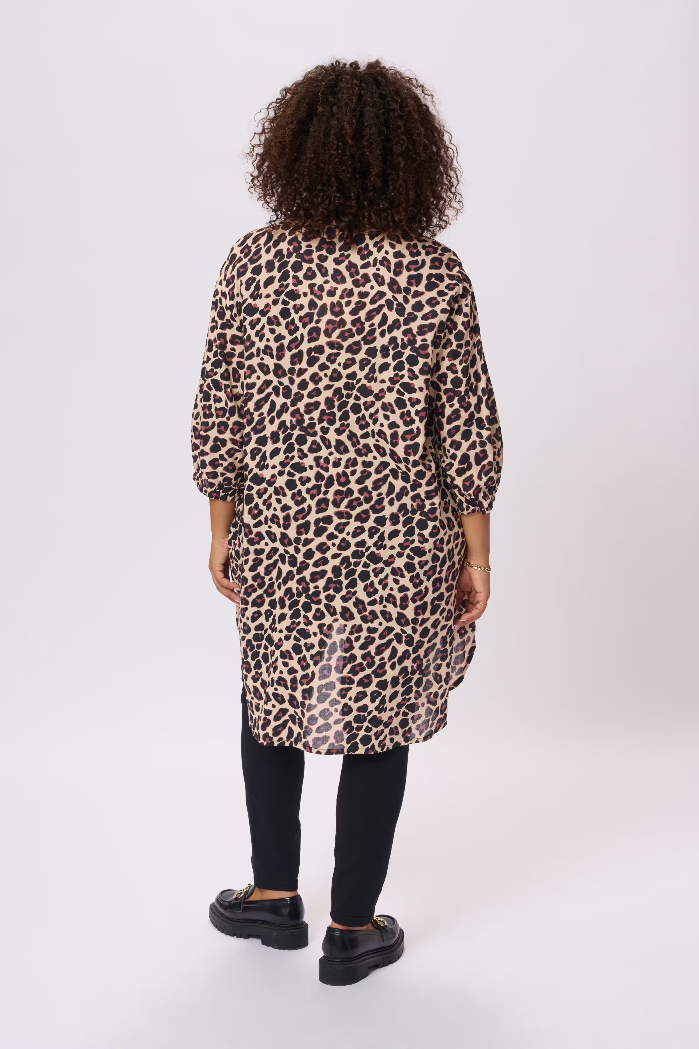 KCsonna Luipaardoverhemd LOOKBOOK BACK 10581447-104451