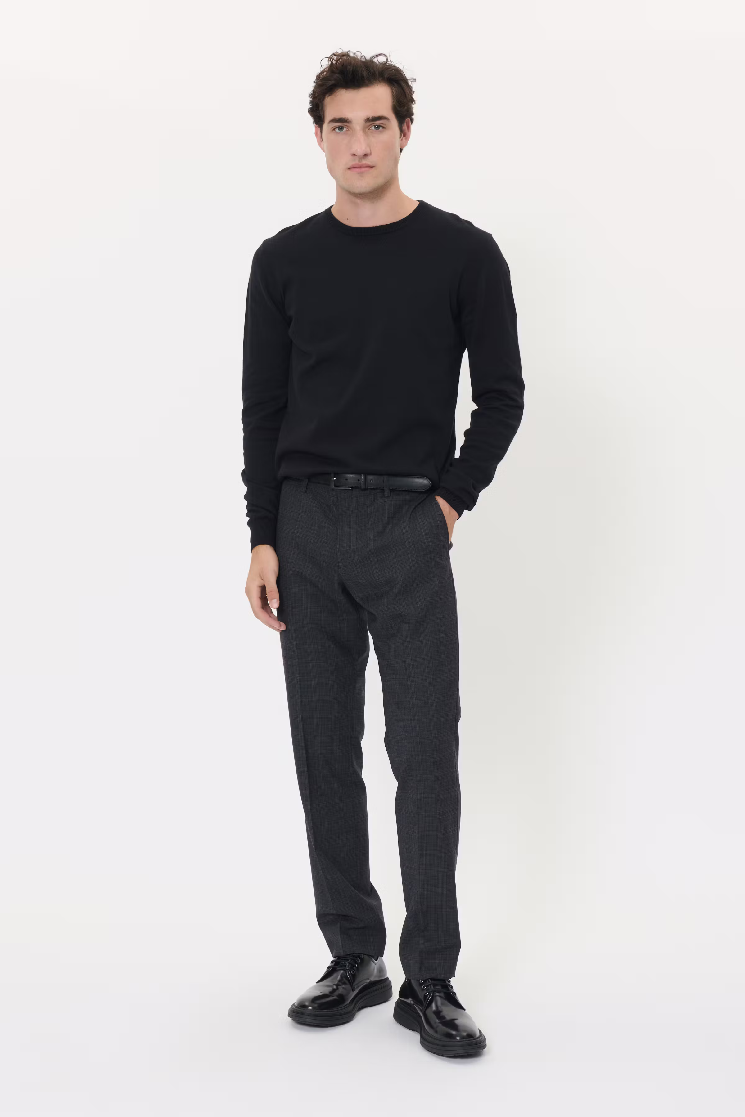 MAlas Hose LOOKBOOK FRONT 30208841-191103