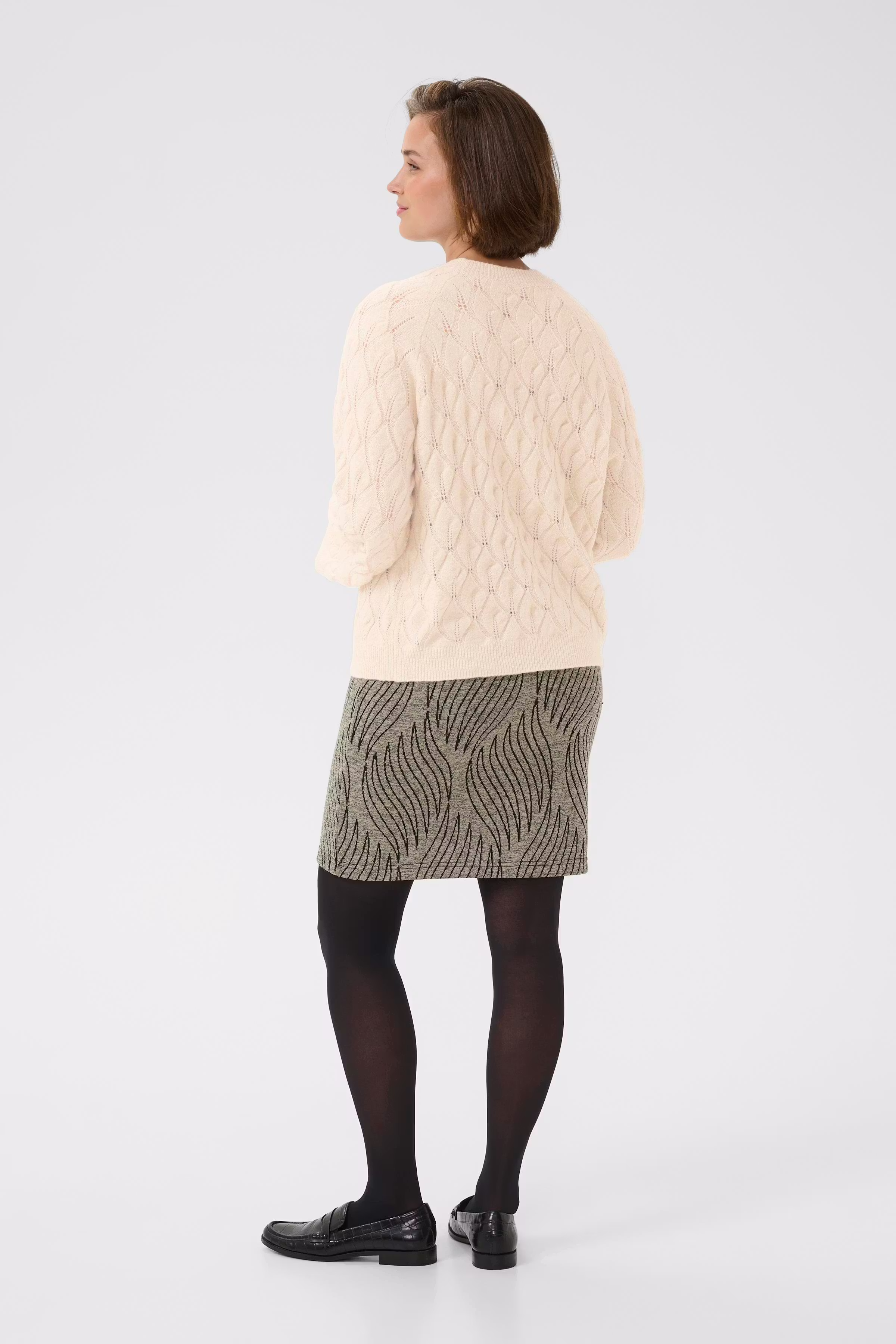 BPmadelyn Pullover LOOKBOOK BACK 40200069-1252021