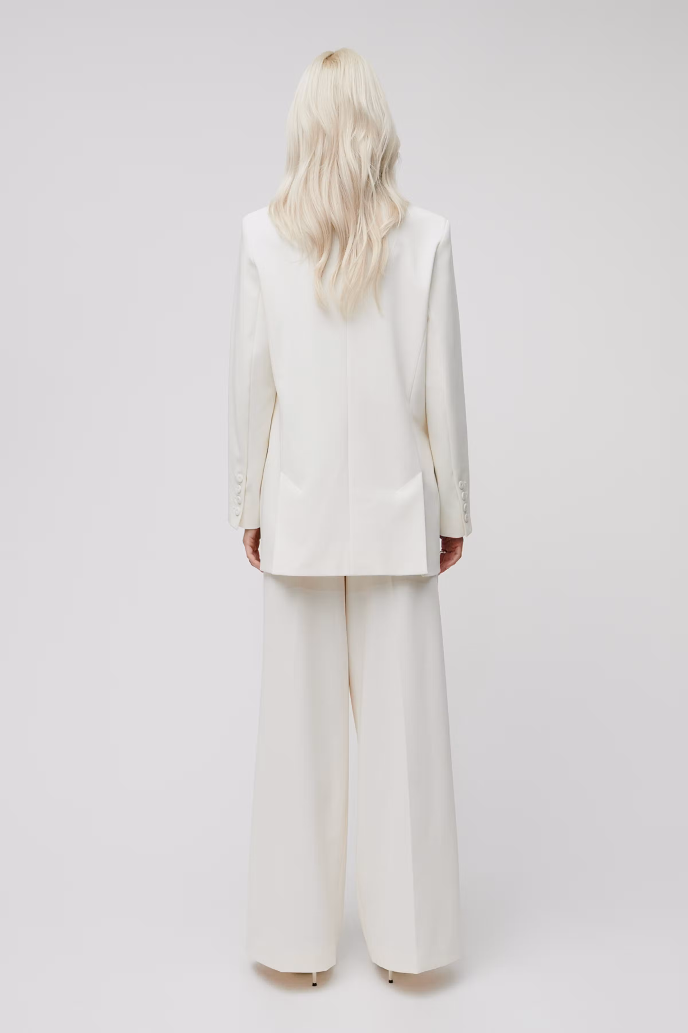 IOJIL BLAZER LOOKBOOK BACK 30600559-WH011