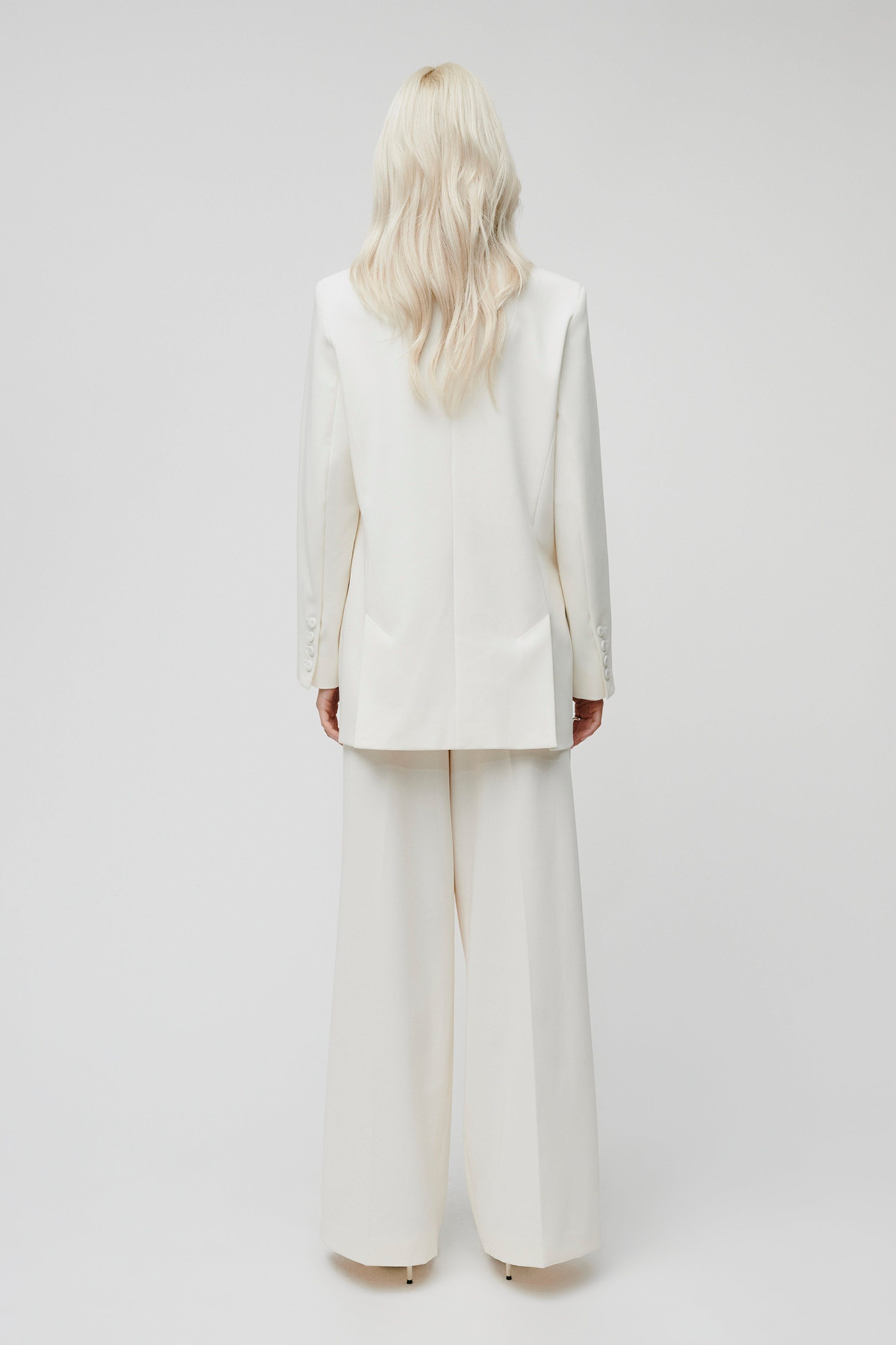 JIL BLAZER LOOKBOOK BACK 30600559-WH011