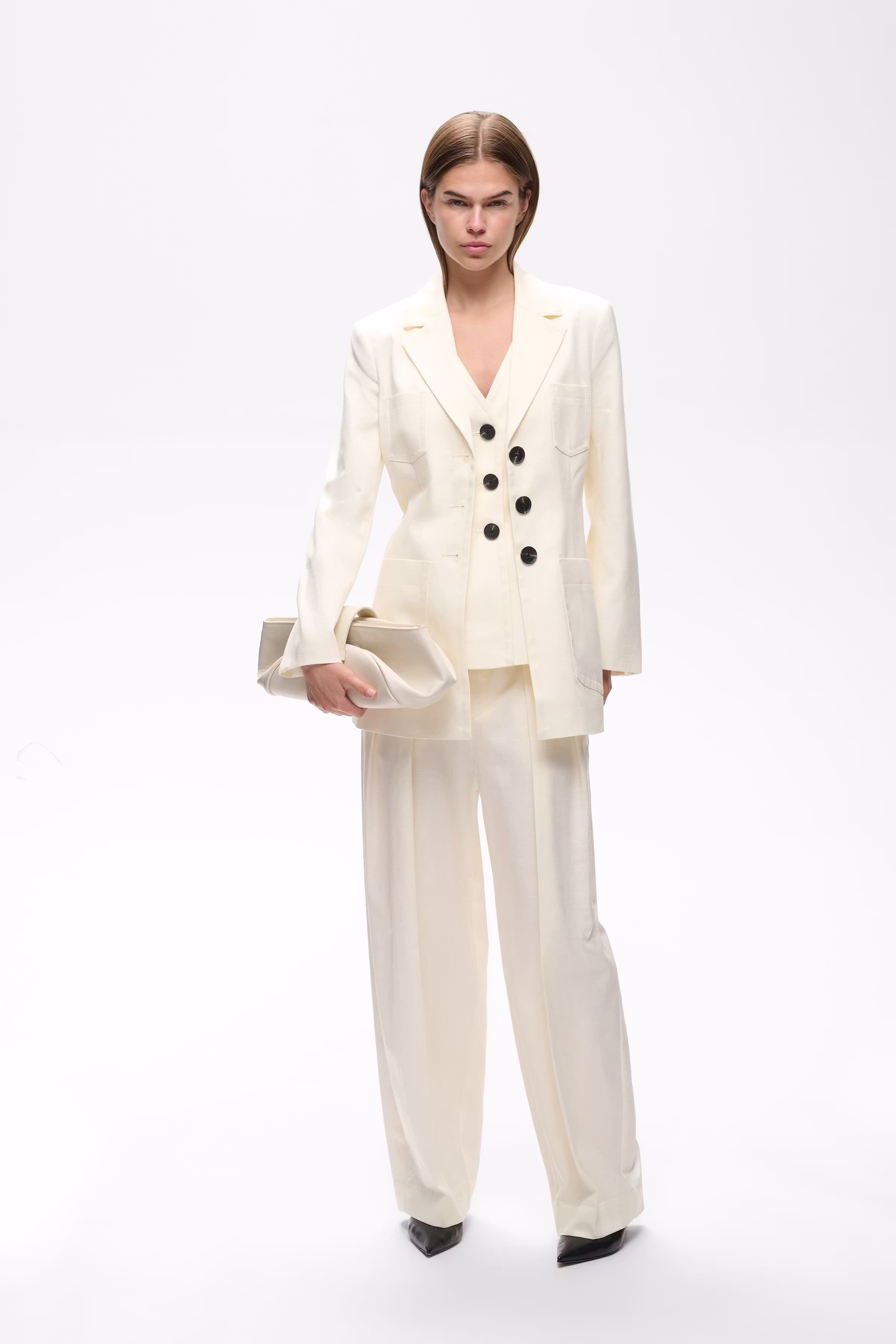 QUENTAIW Blazer LOOKBOOK FRONT 30112662-120601