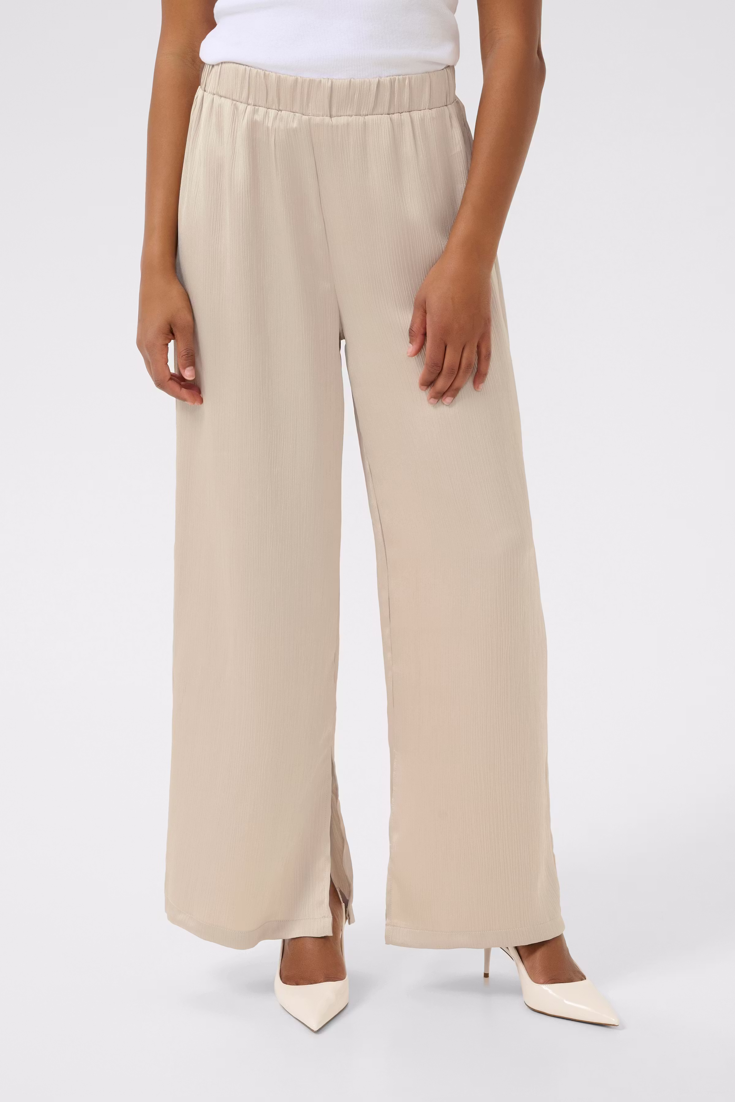 KArachel Hose LOOKBOOK FRONT 10509967-151305