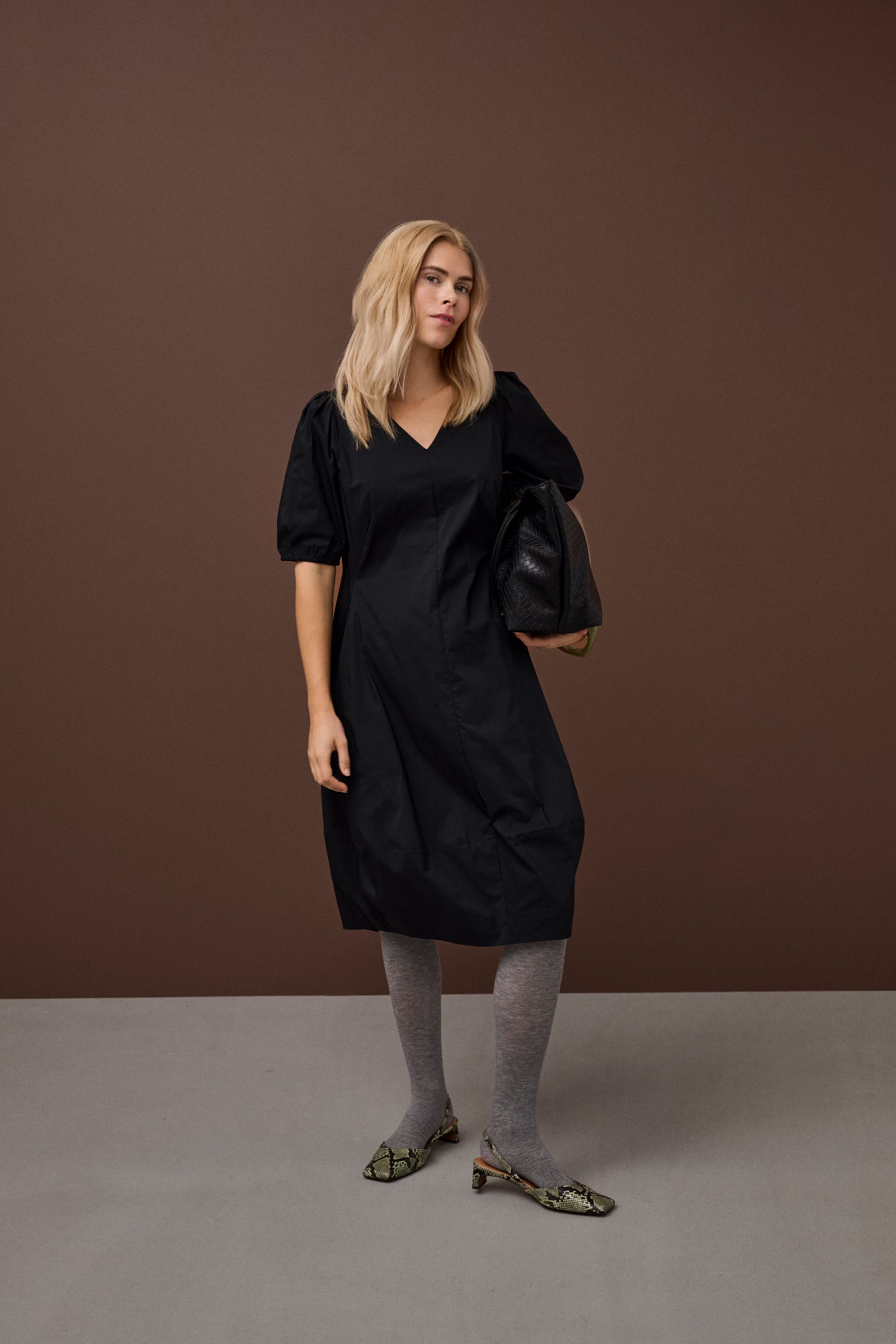 CUantoinett Klänning LOCATION NONE 50109184-500012