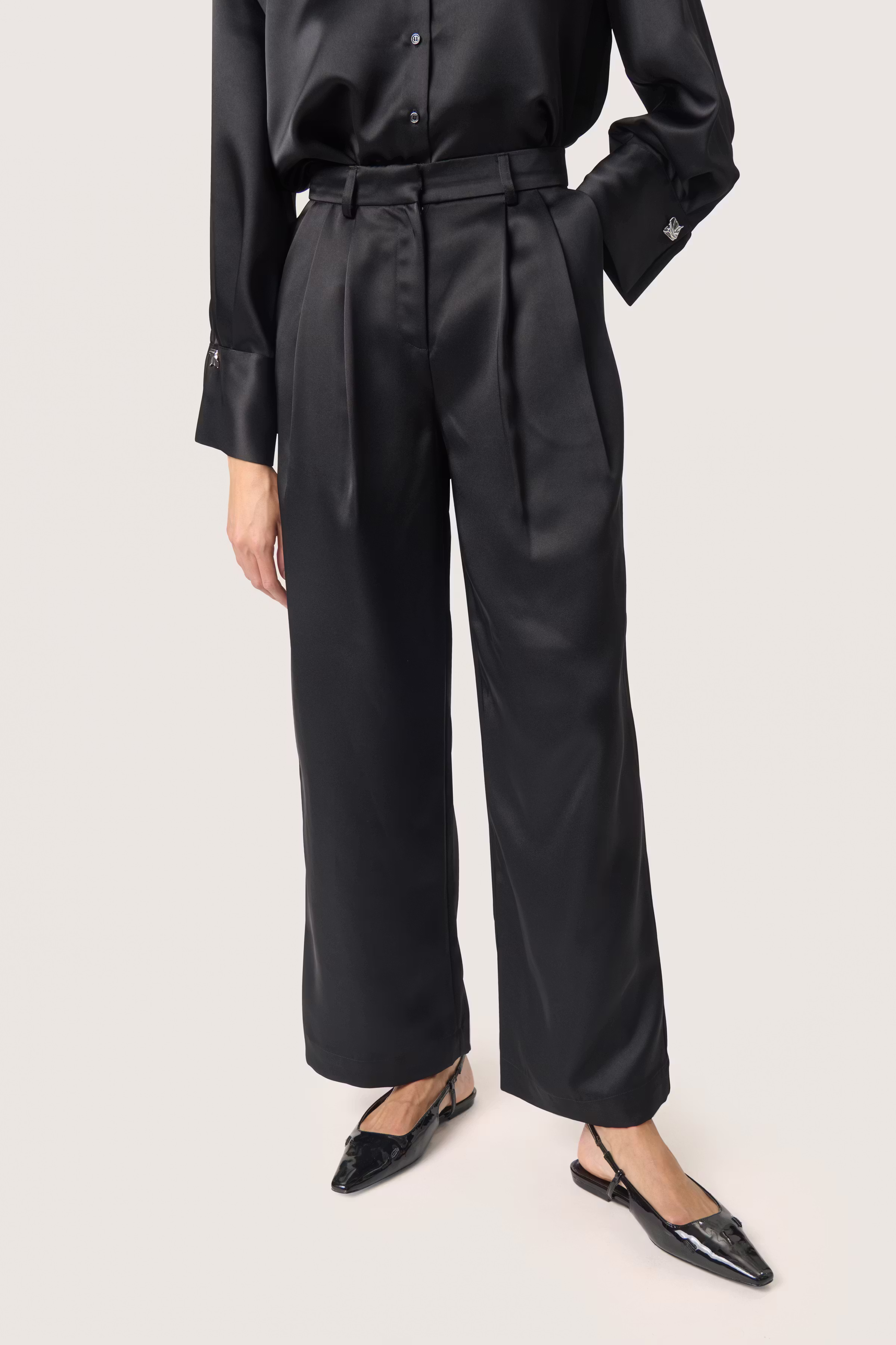 SLLiva Trousers LOOKBOOK FRONT 30408097-194008