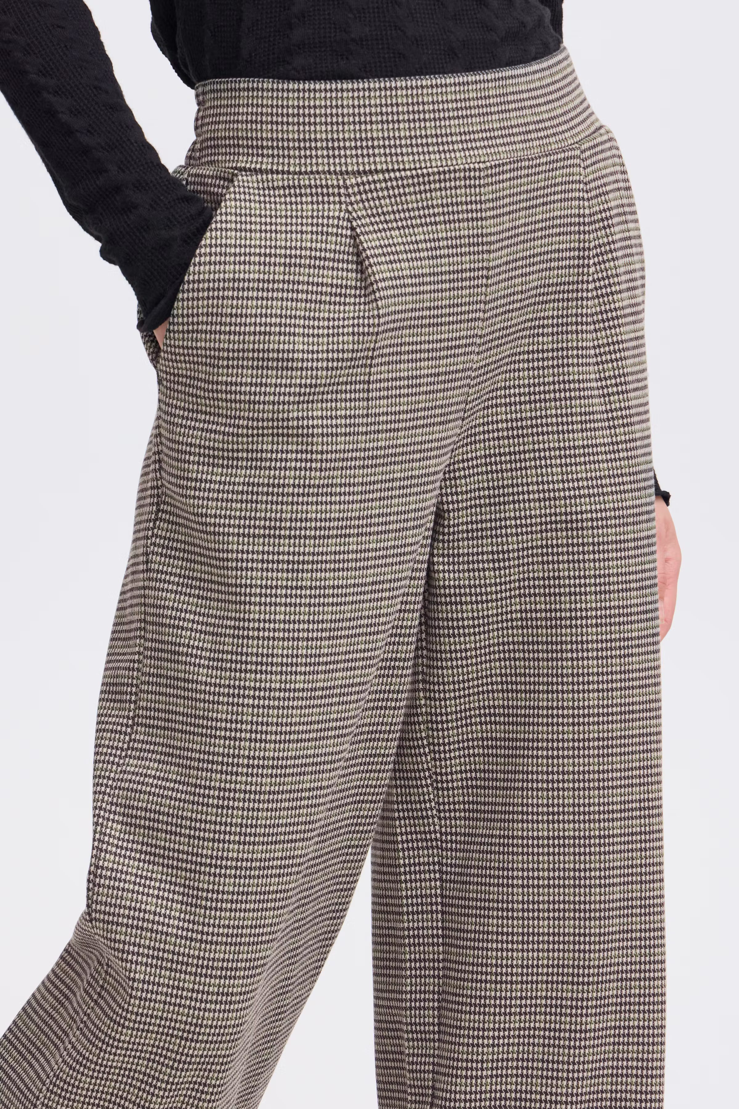 BYROWAN Bukser LOOKBOOK DETAIL 20815702-200453