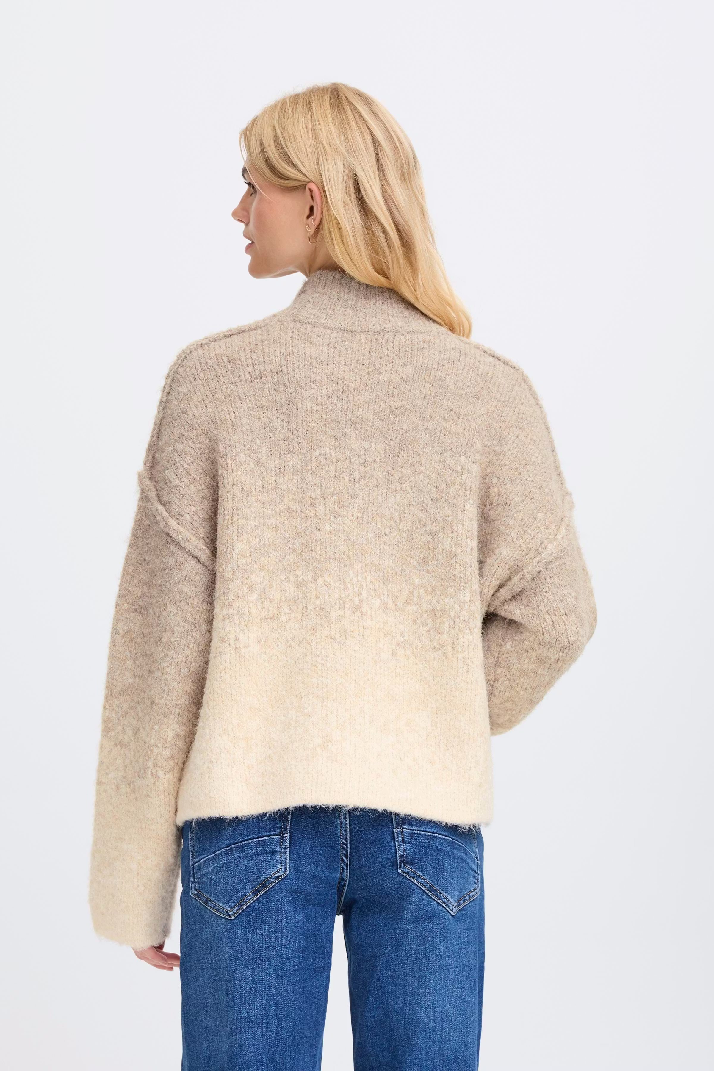 SBTELLA Pullover LOOKBOOK BACK 22101075-130907