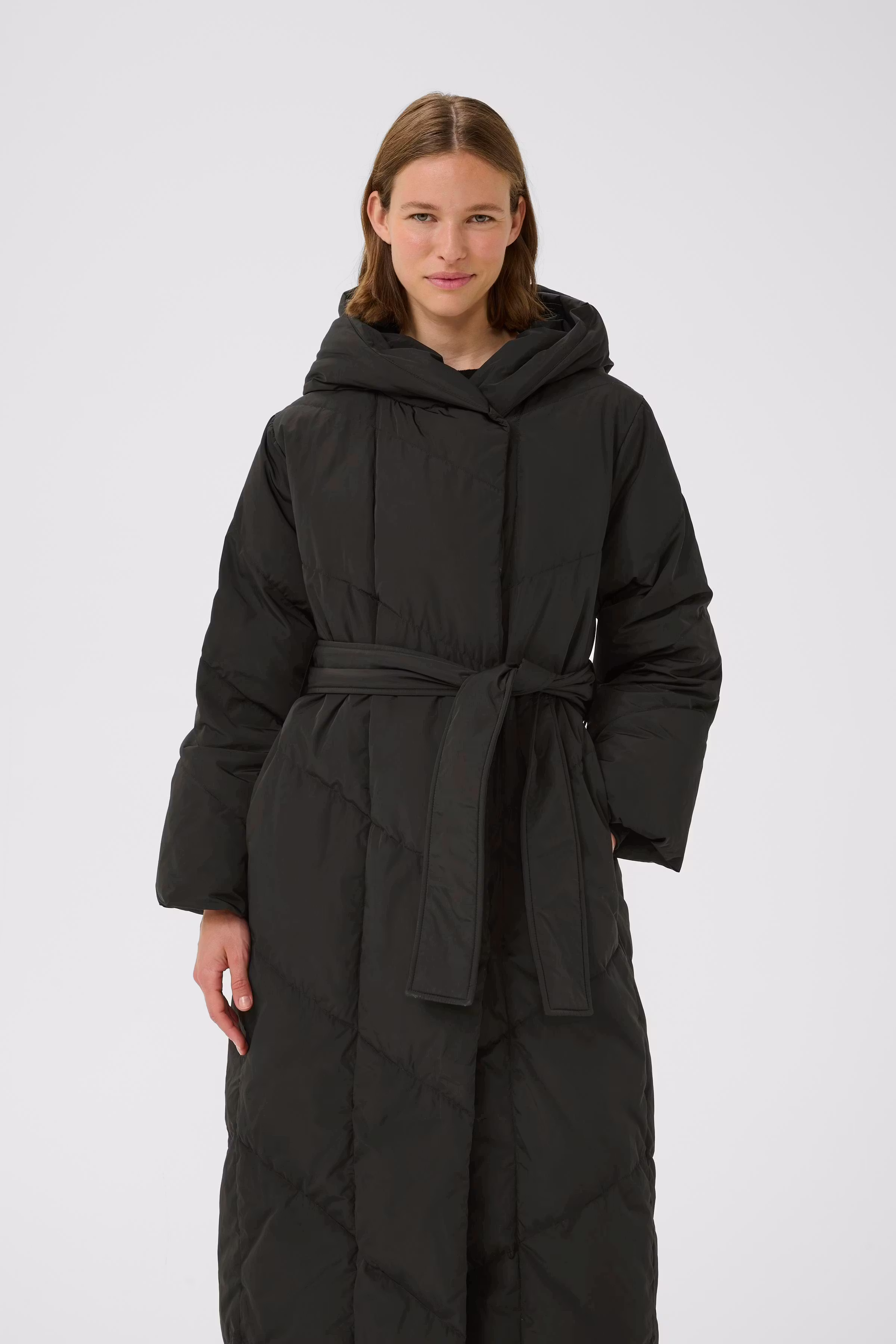 YazIW dun Kåpe LOOKBOOK FRONT 30110618-194008