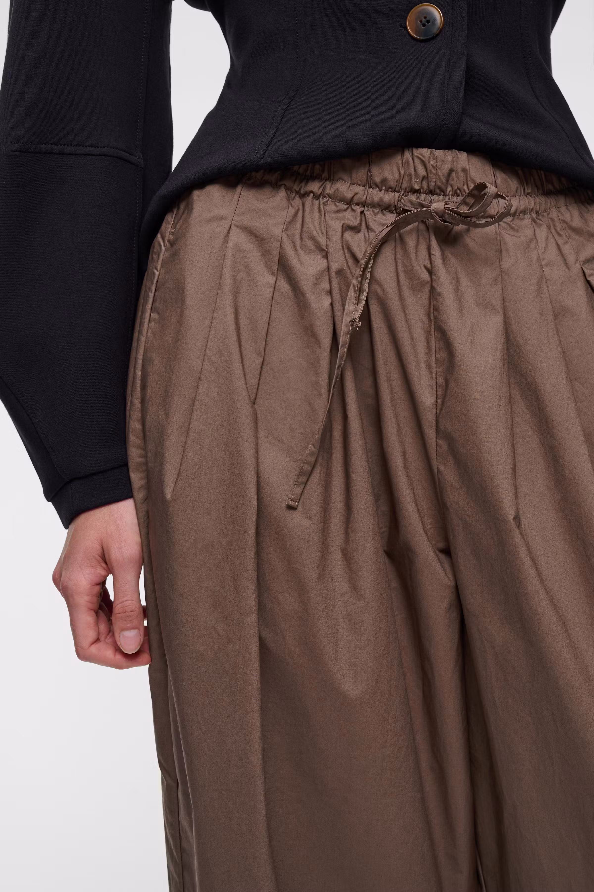 HAZEIW Trousers LOOKBOOK DETAIL 30112711-181307
