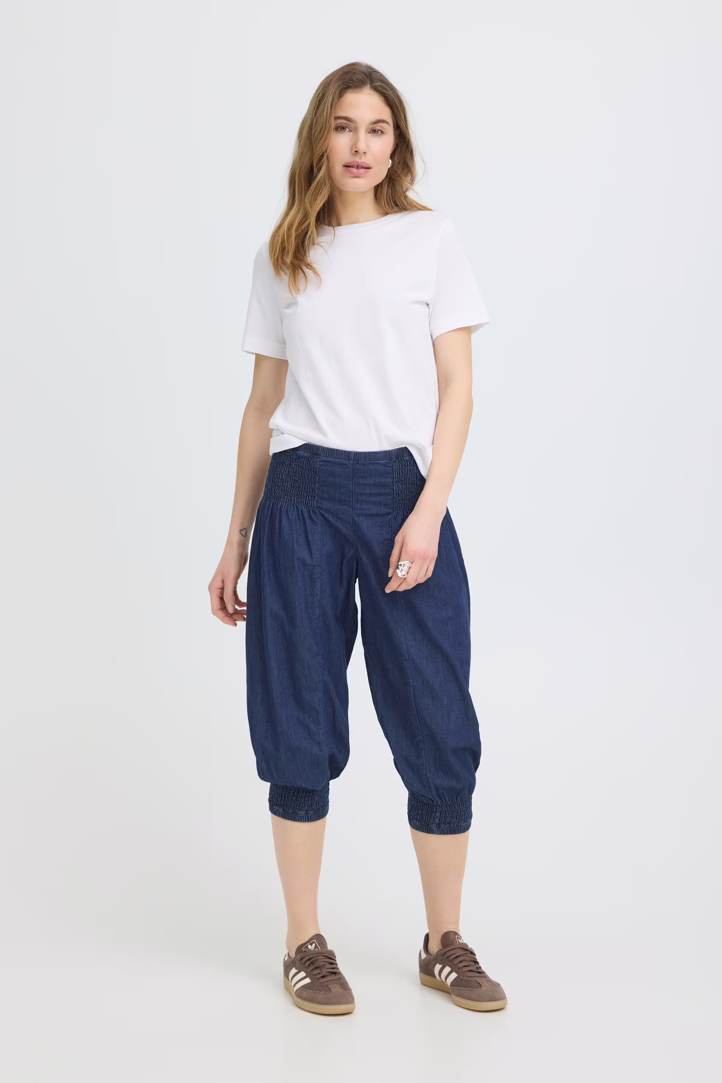 PZJILL Capri pants LOOKBOOK FRONT 50210771-200002