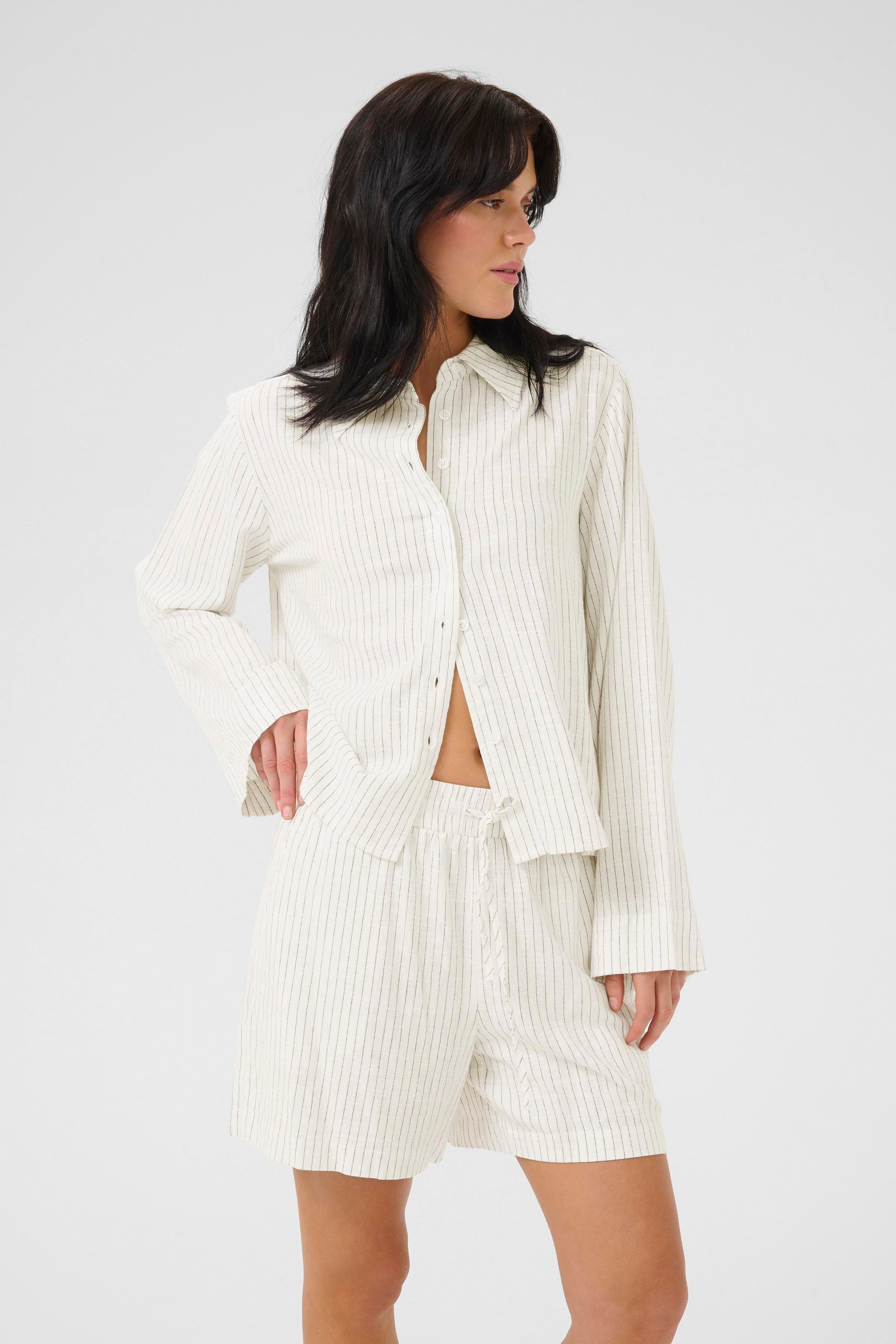 JannieMW Shirt LOOKBOOK FRONT 10705172-107784