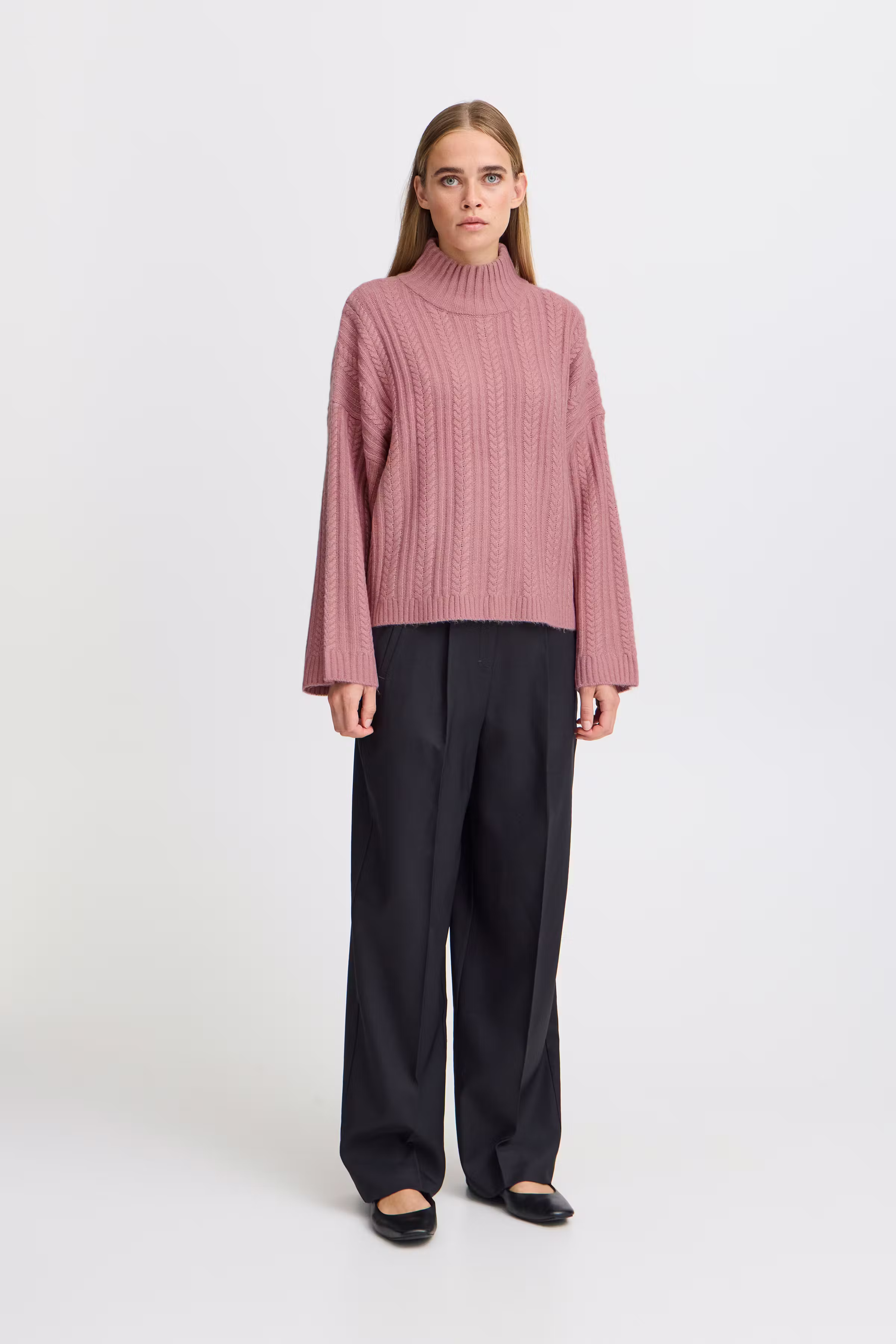 IHMYLLE Pullover LOOKBOOK FRONT 20121816-161708