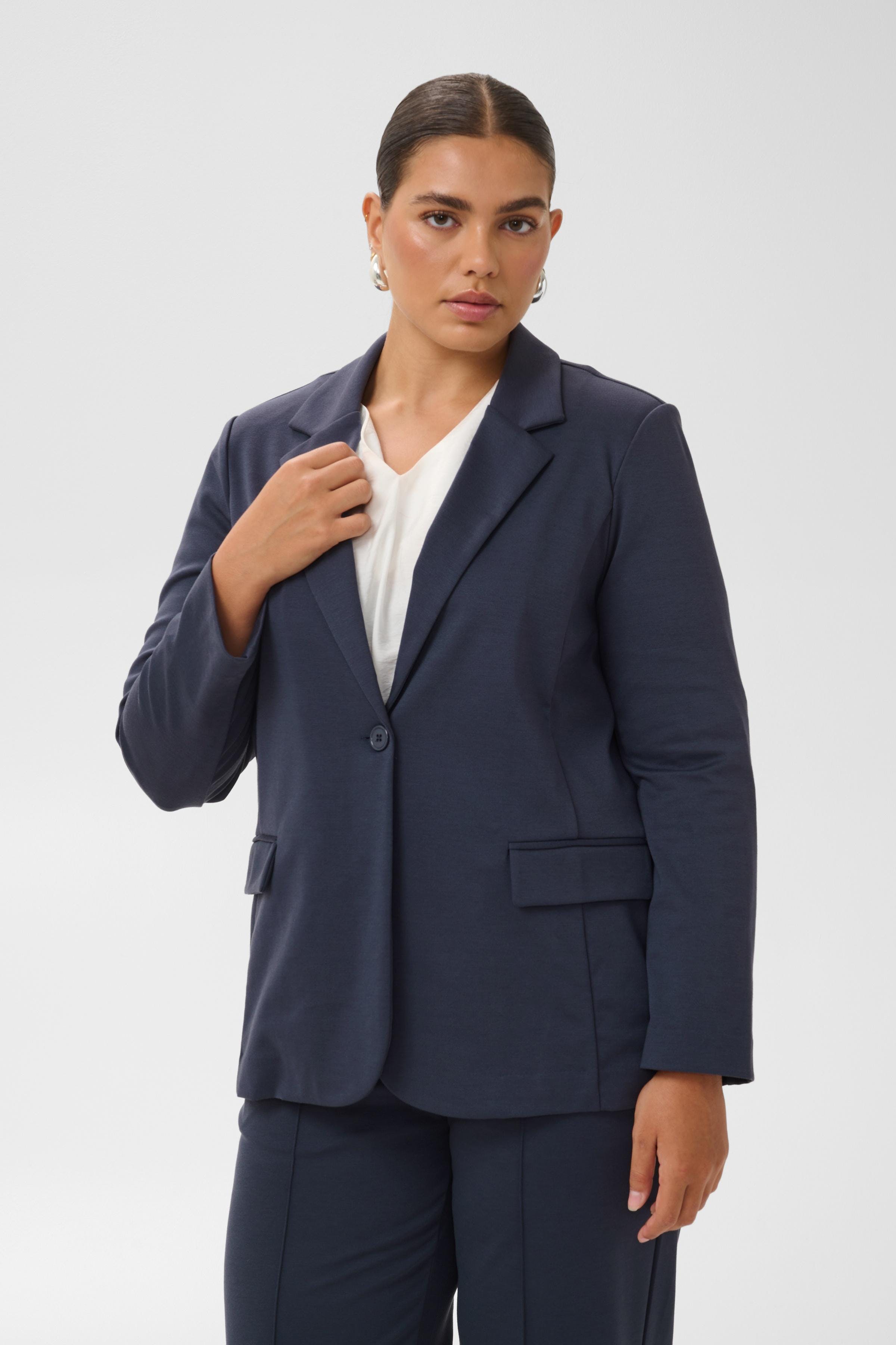 KCJENNA Blazer LOOKBOOK FRONT 10584812-193927