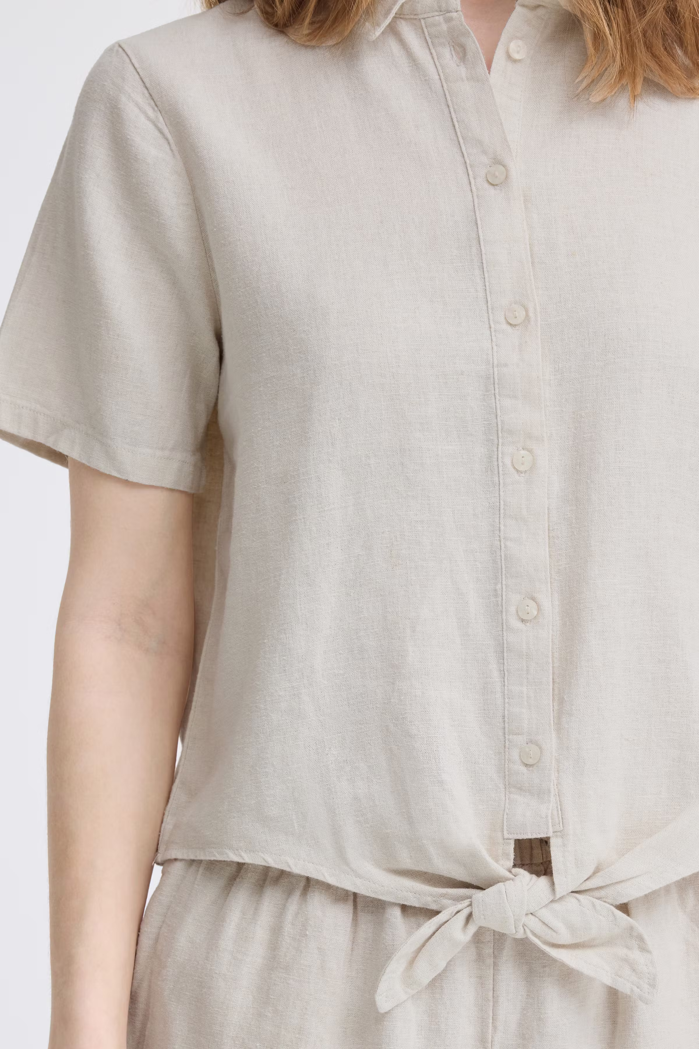 Kortermet skjorte LOOKBOOK DETAIL 20122921-204424