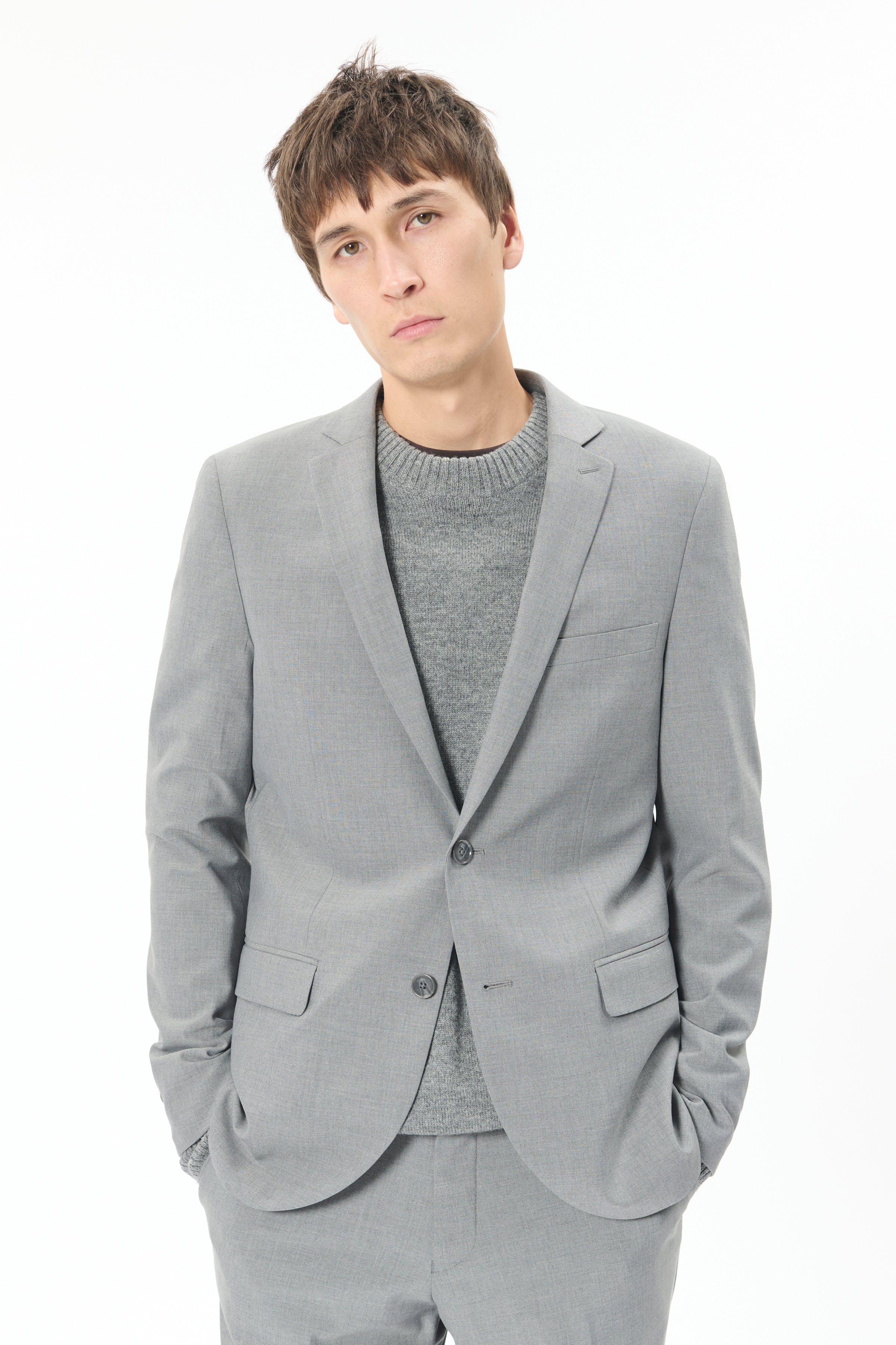 Jonathan Blazer LOOKBOOK FRONT 30203432-300271