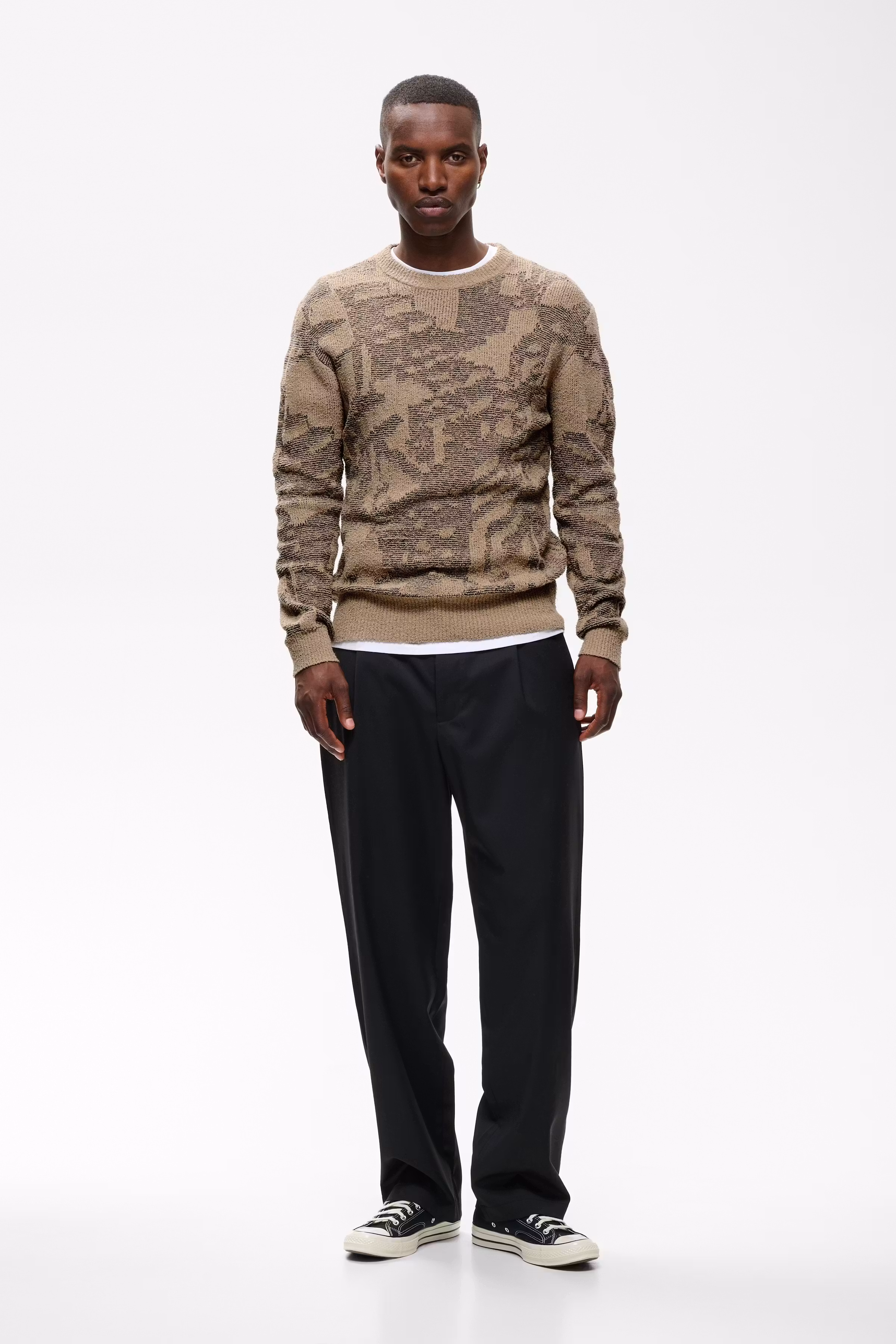 MAtriton Pullover LOOKBOOK FRONT 30209184-193910