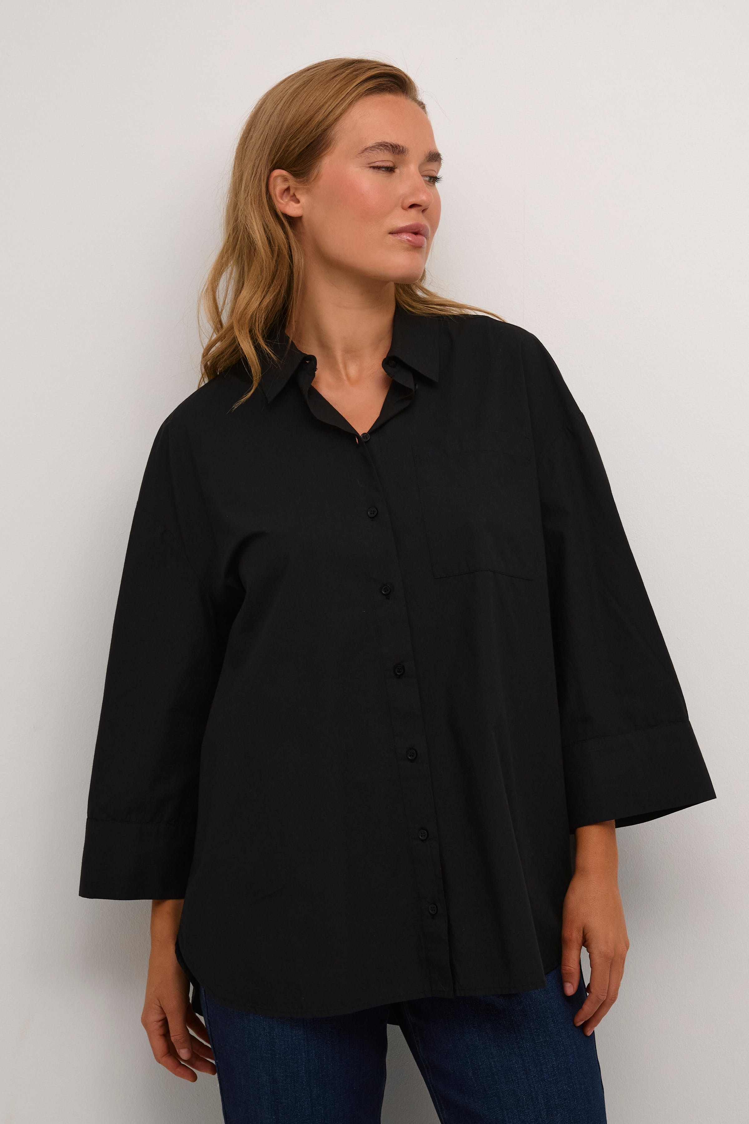 KAerika Bluse LOOKBOOK FRONT 10508339-100121